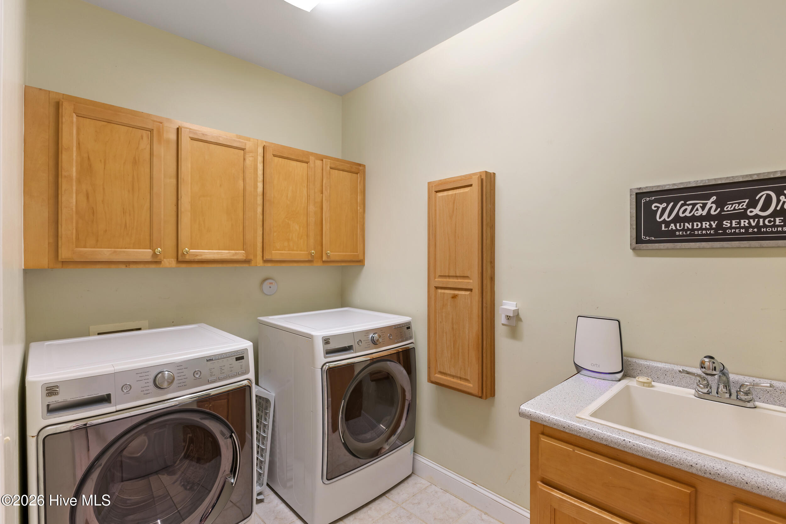 208 Dartridge Court Property Photo 24