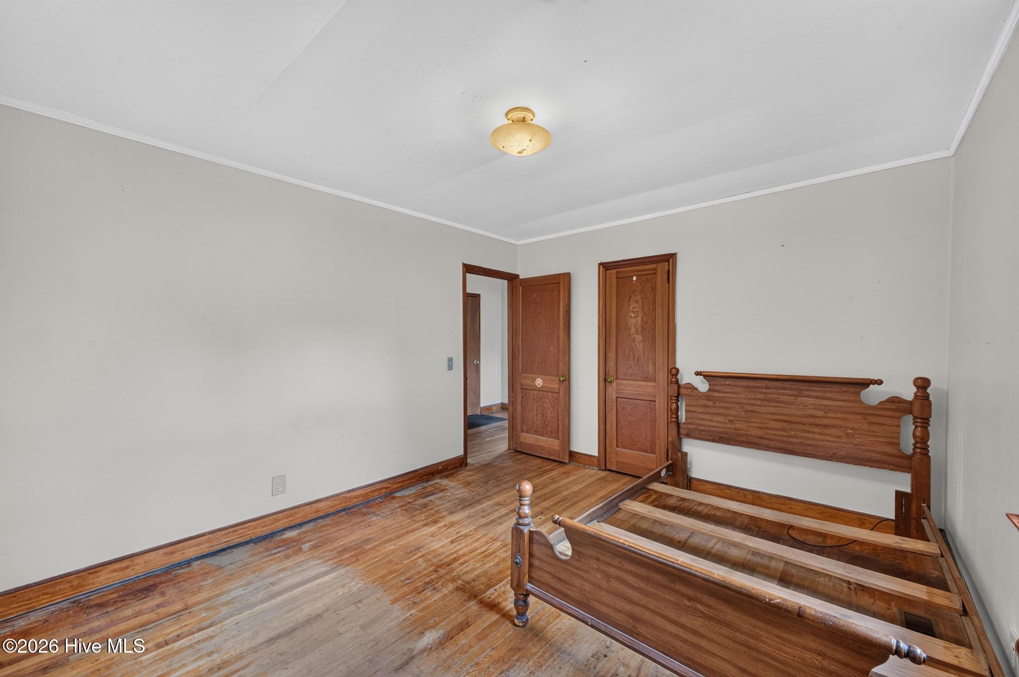 312 1st Street Property Photo 13