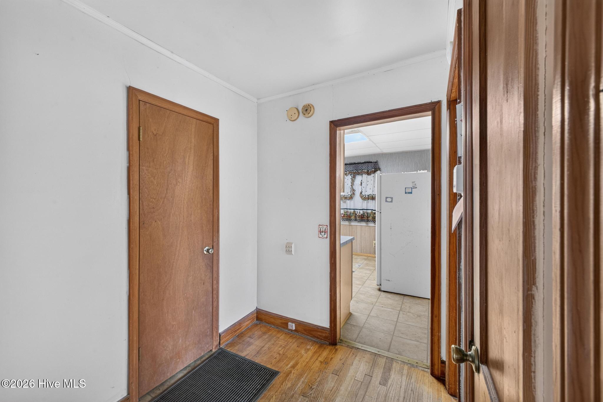 312 1st Street Property Photo 16