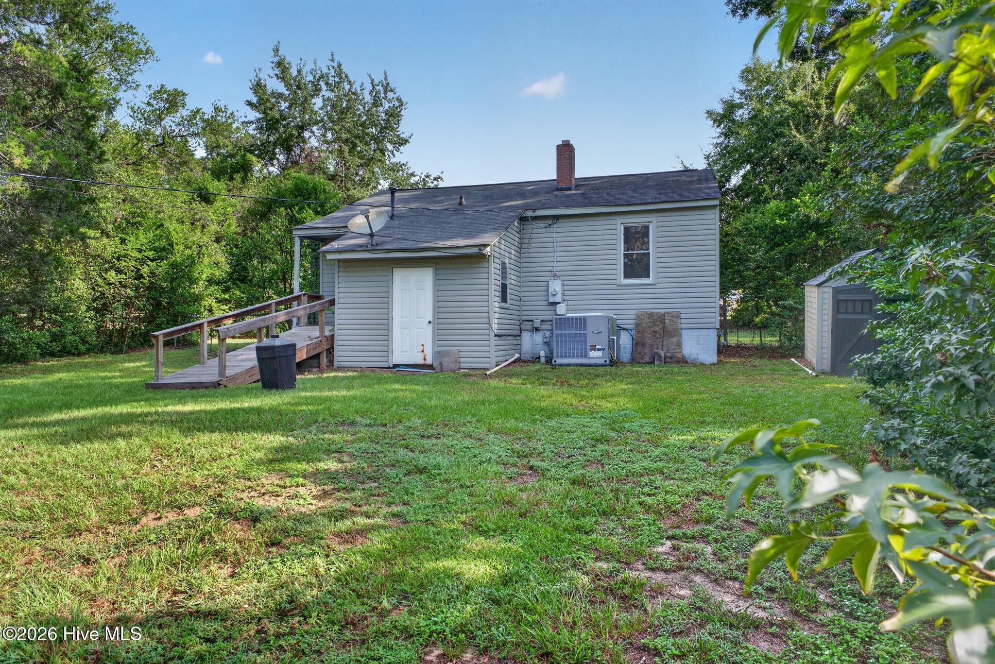 312 1st Street Property Photo 20