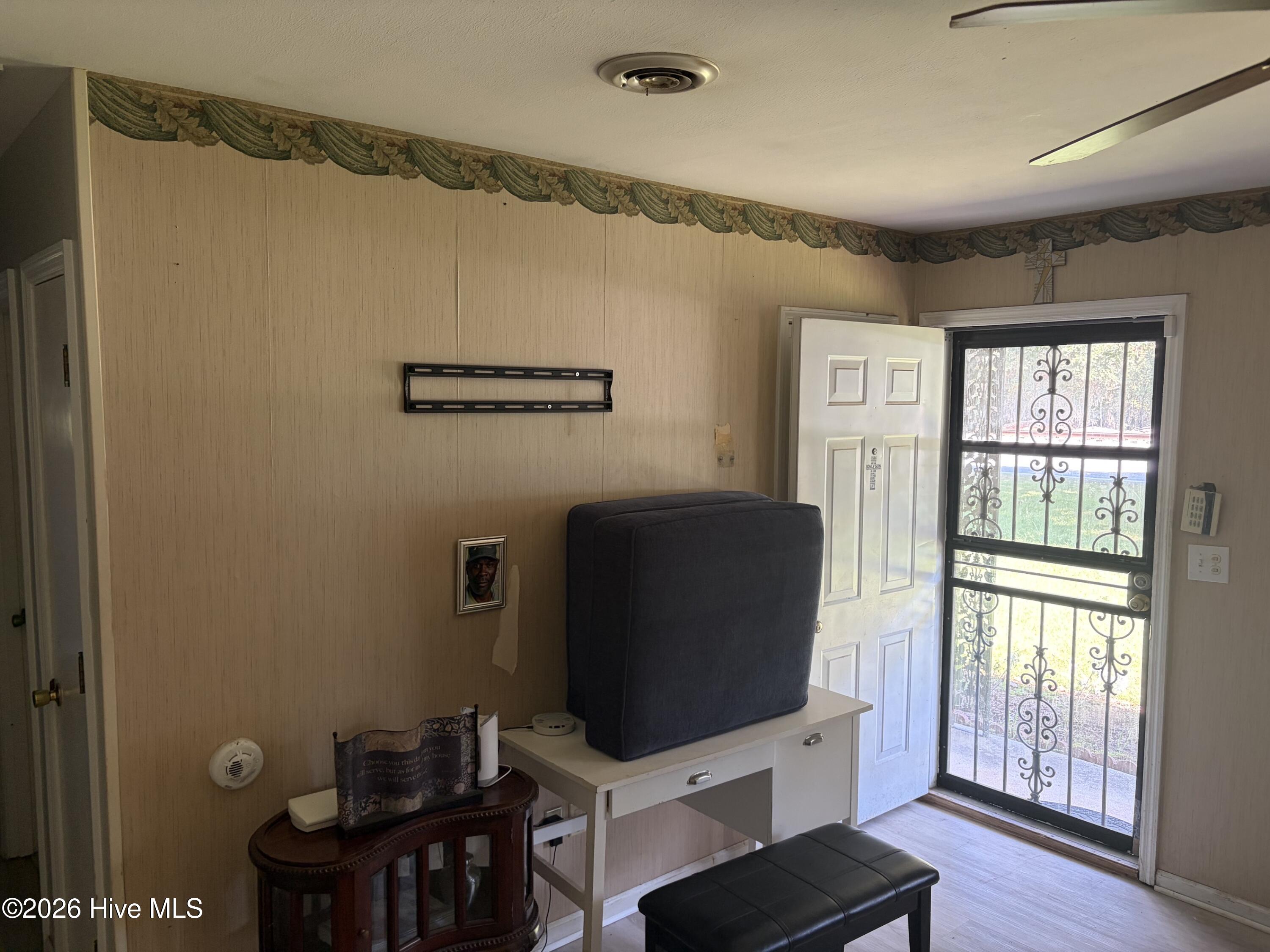 3357 Old Louisville Road Property Photo 12