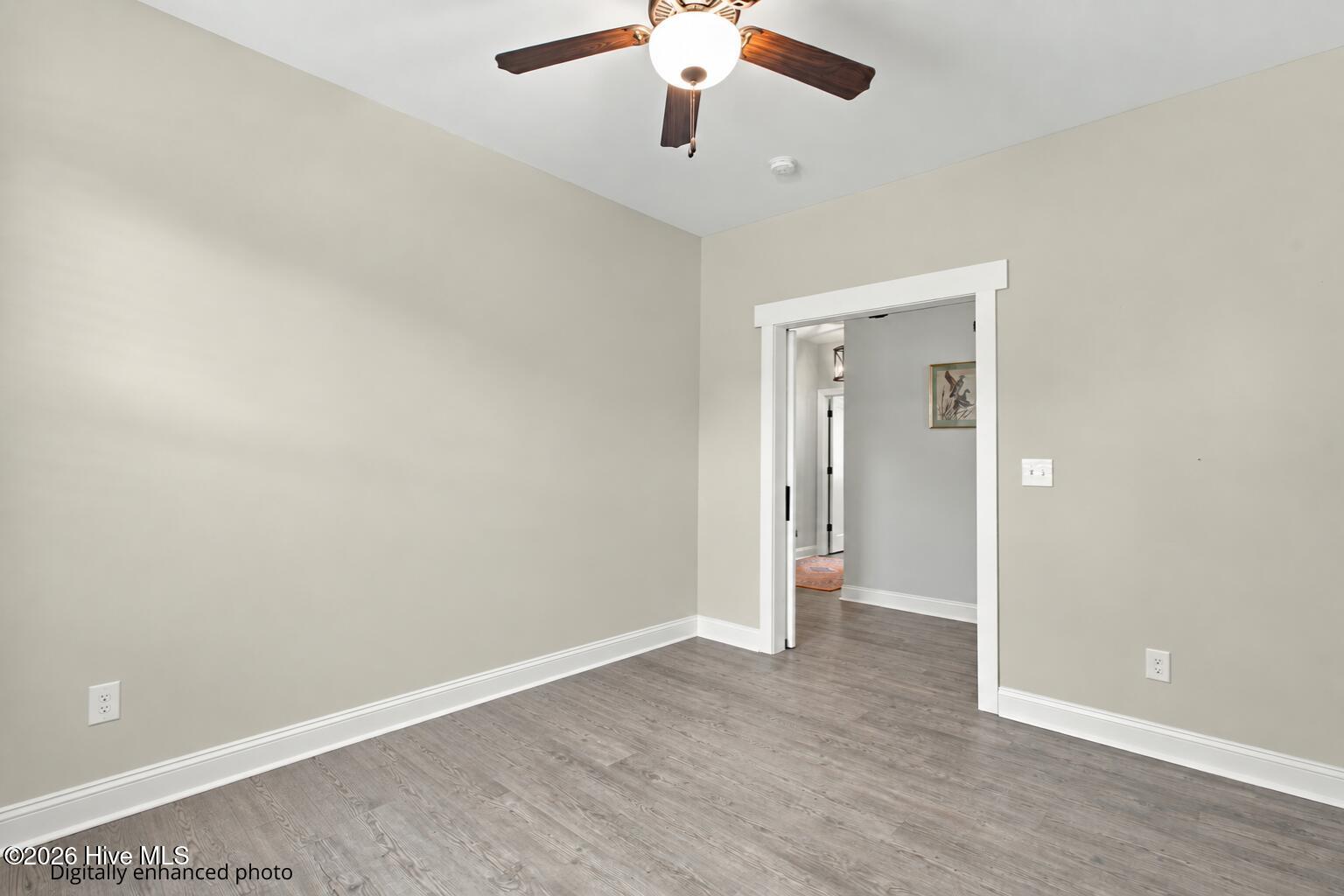 114 E Camp Kiro Road Property Photo 32
