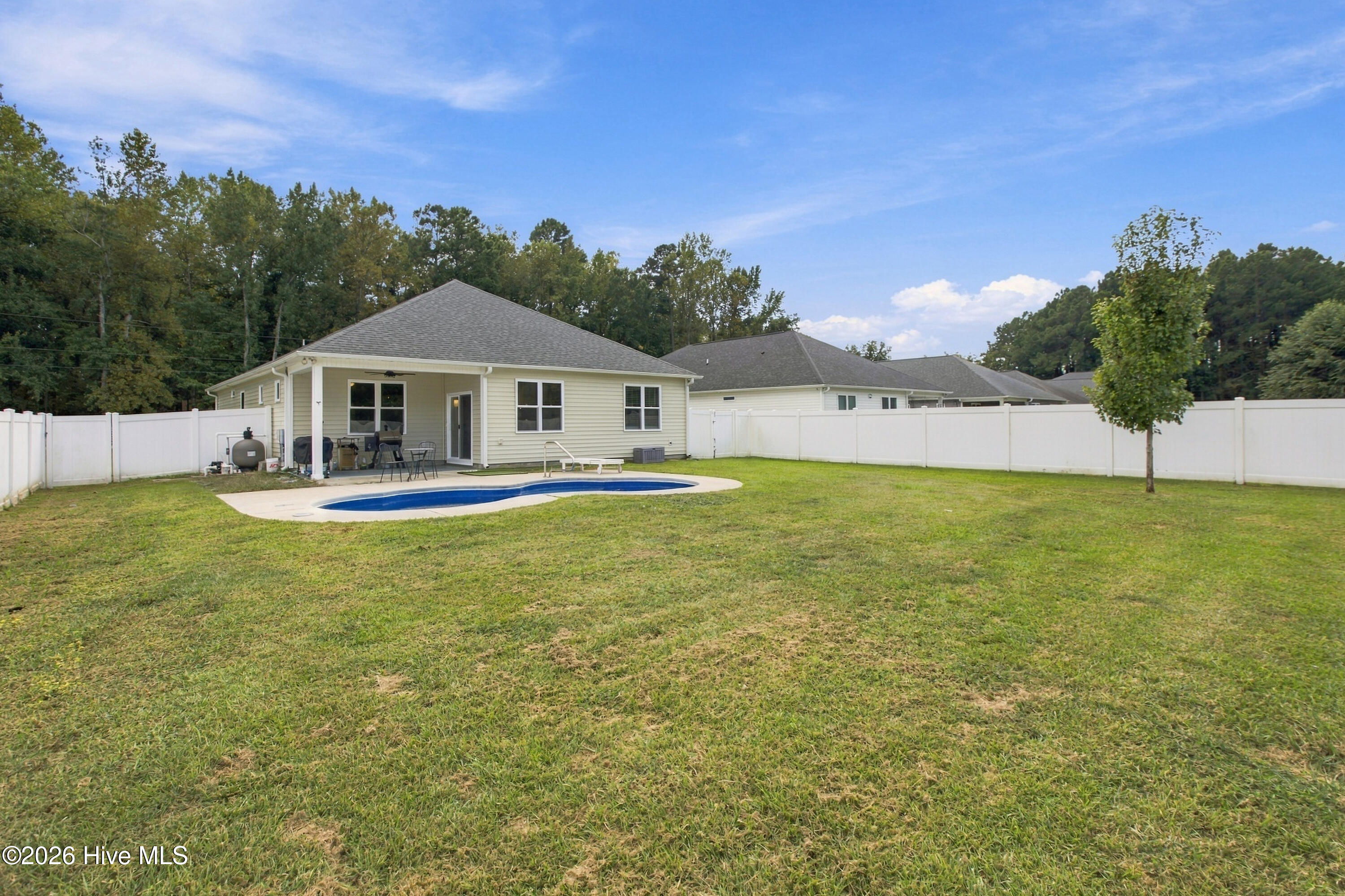 114 E Camp Kiro Road Property Photo 37