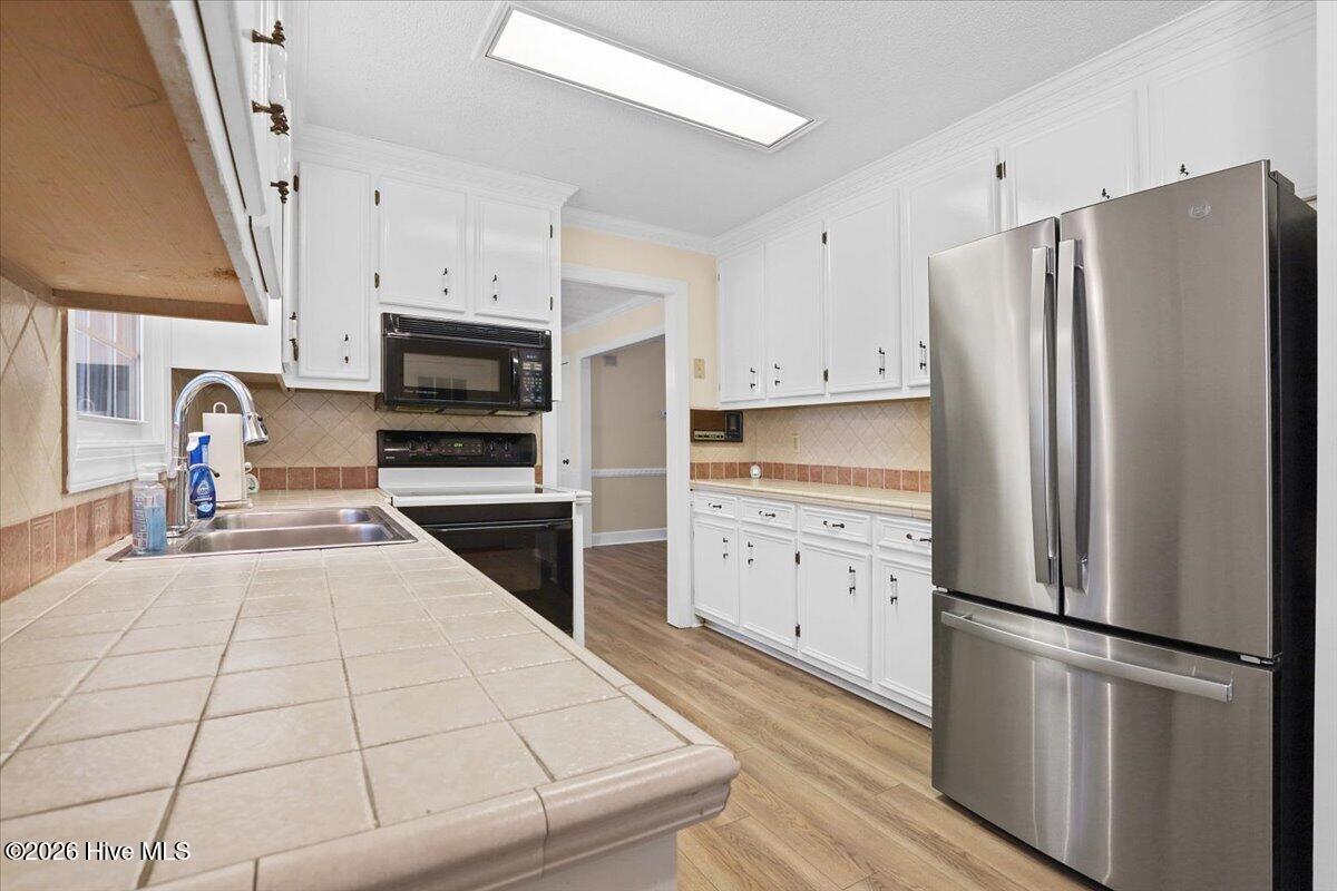 305 Rosewood Gardens Property Photo 18