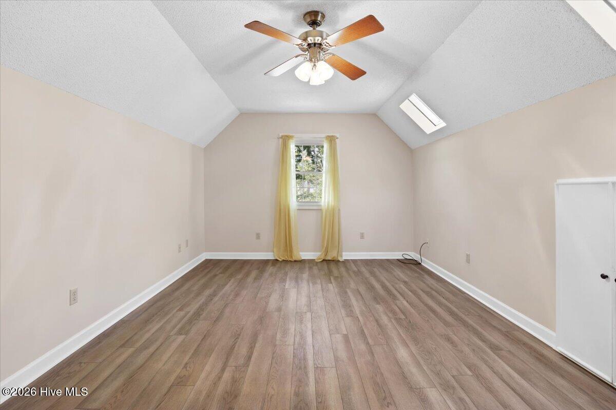 305 Rosewood Gardens Property Photo 21