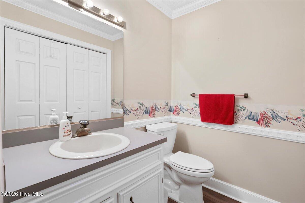 305 Rosewood Gardens Property Photo 28