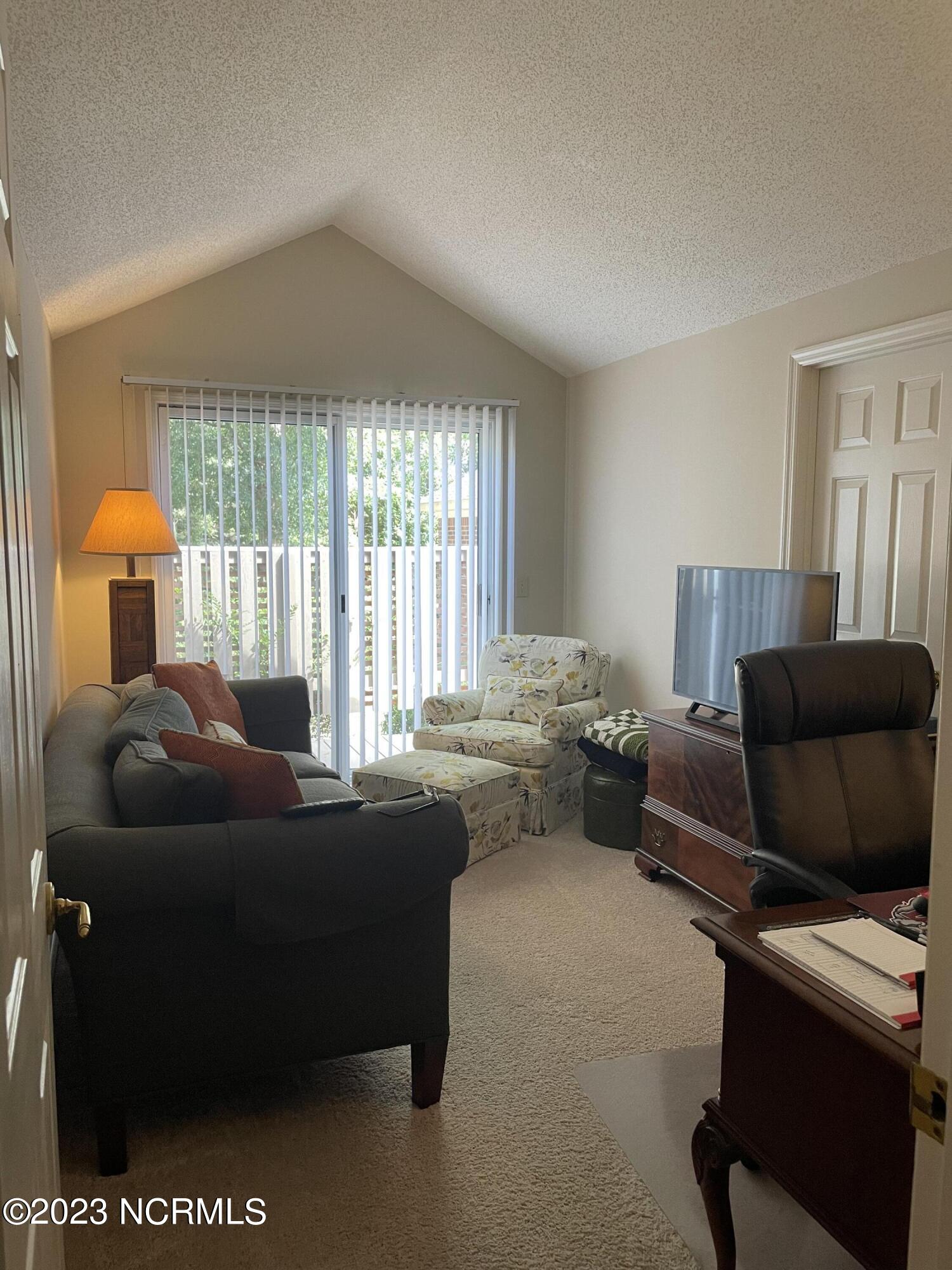 260 Saint Andrews Drive Property Photo 13