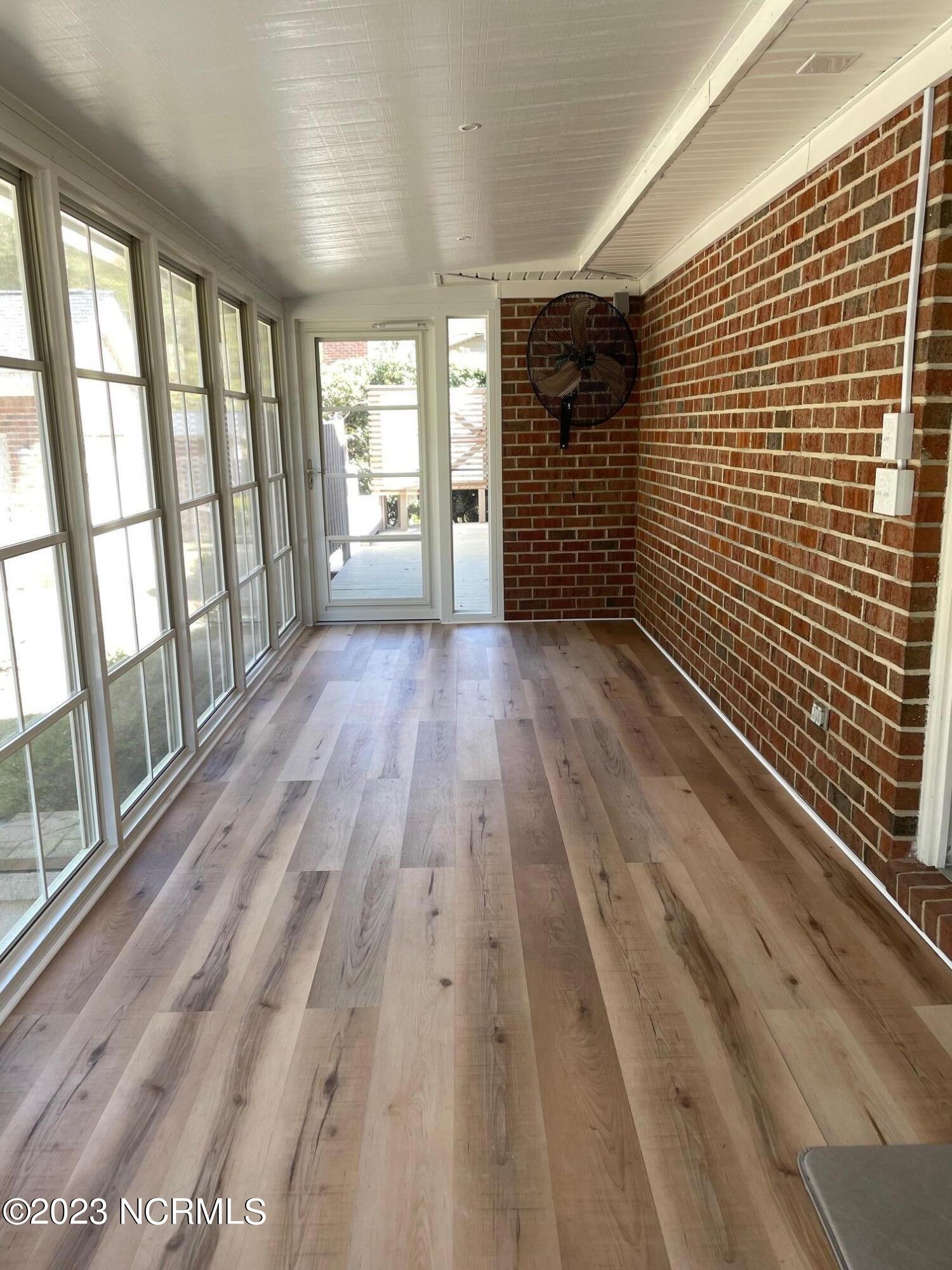 260 Saint Andrews Drive Property Photo 18