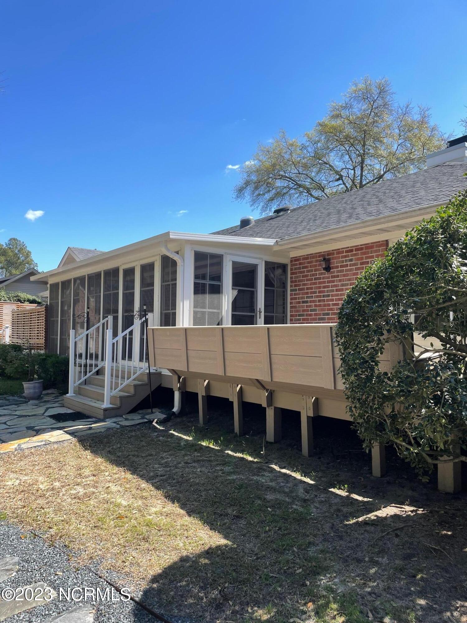260 Saint Andrews Drive Property Photo 23
