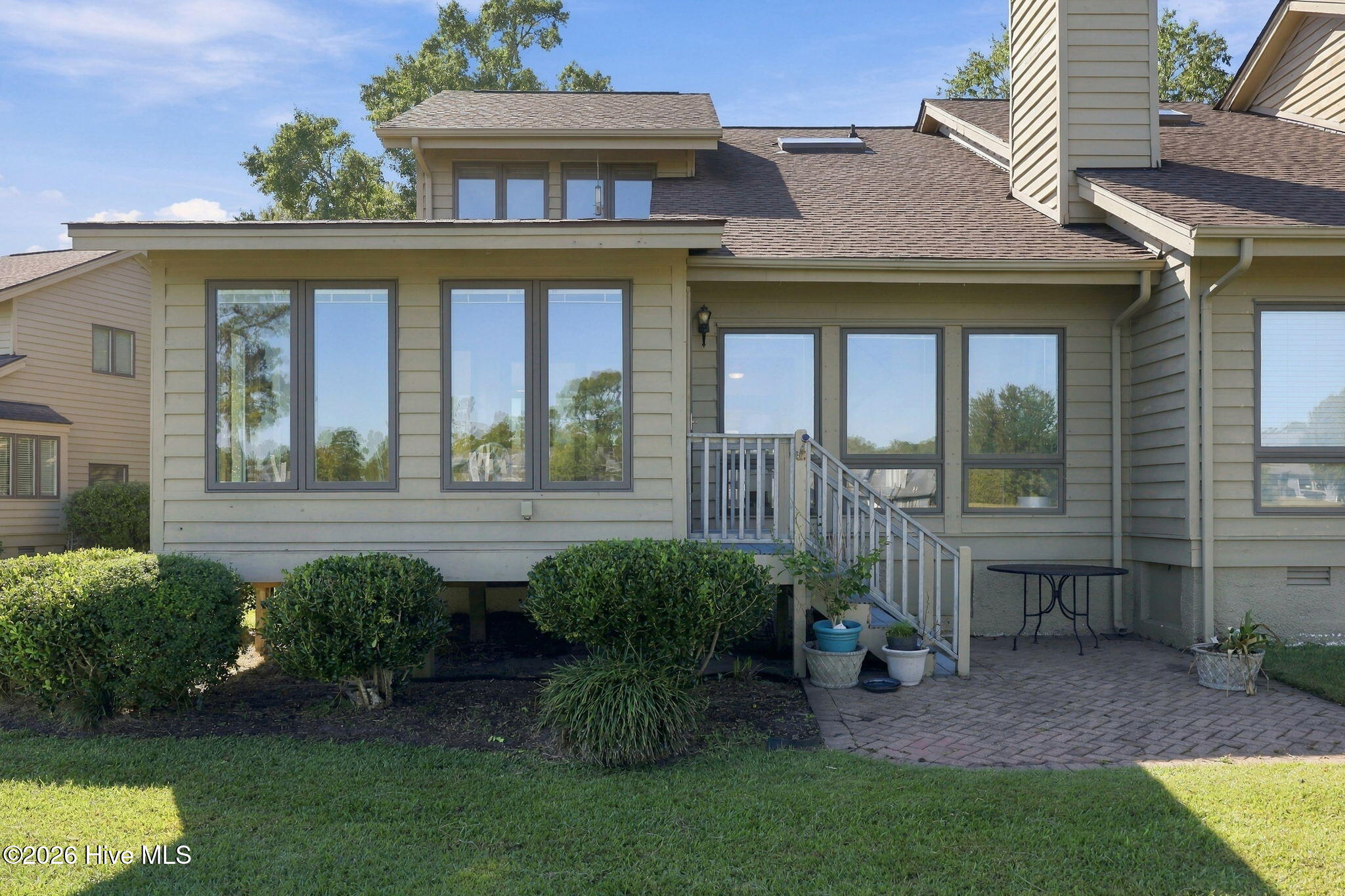 107 Egret Court Property Photo 4