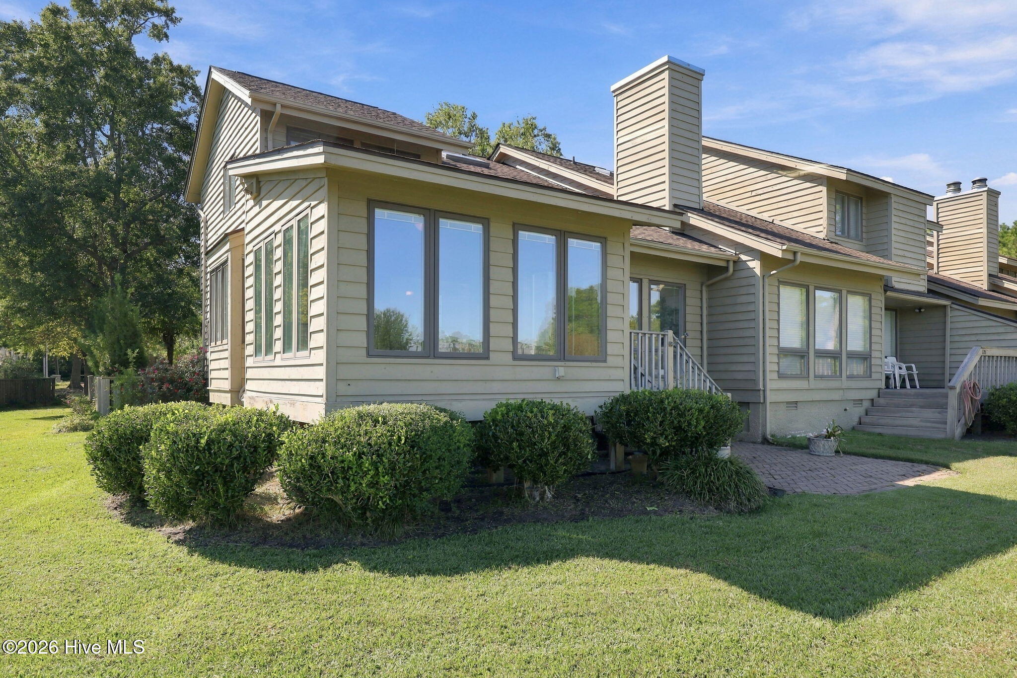 107 Egret Court Property Photo 6