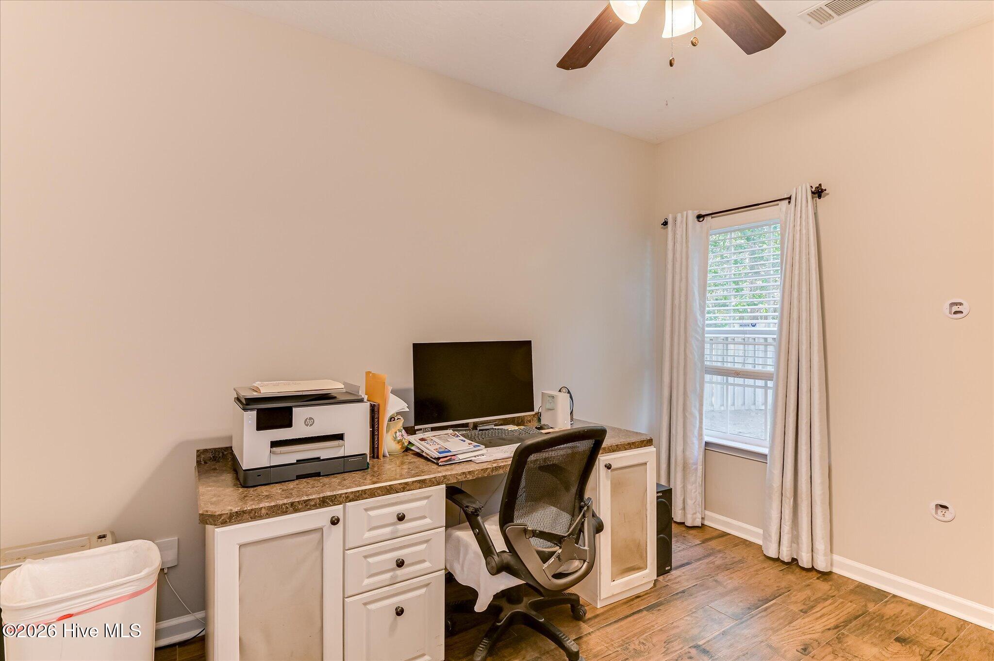 300 Foxchase Circle Property Photo 26