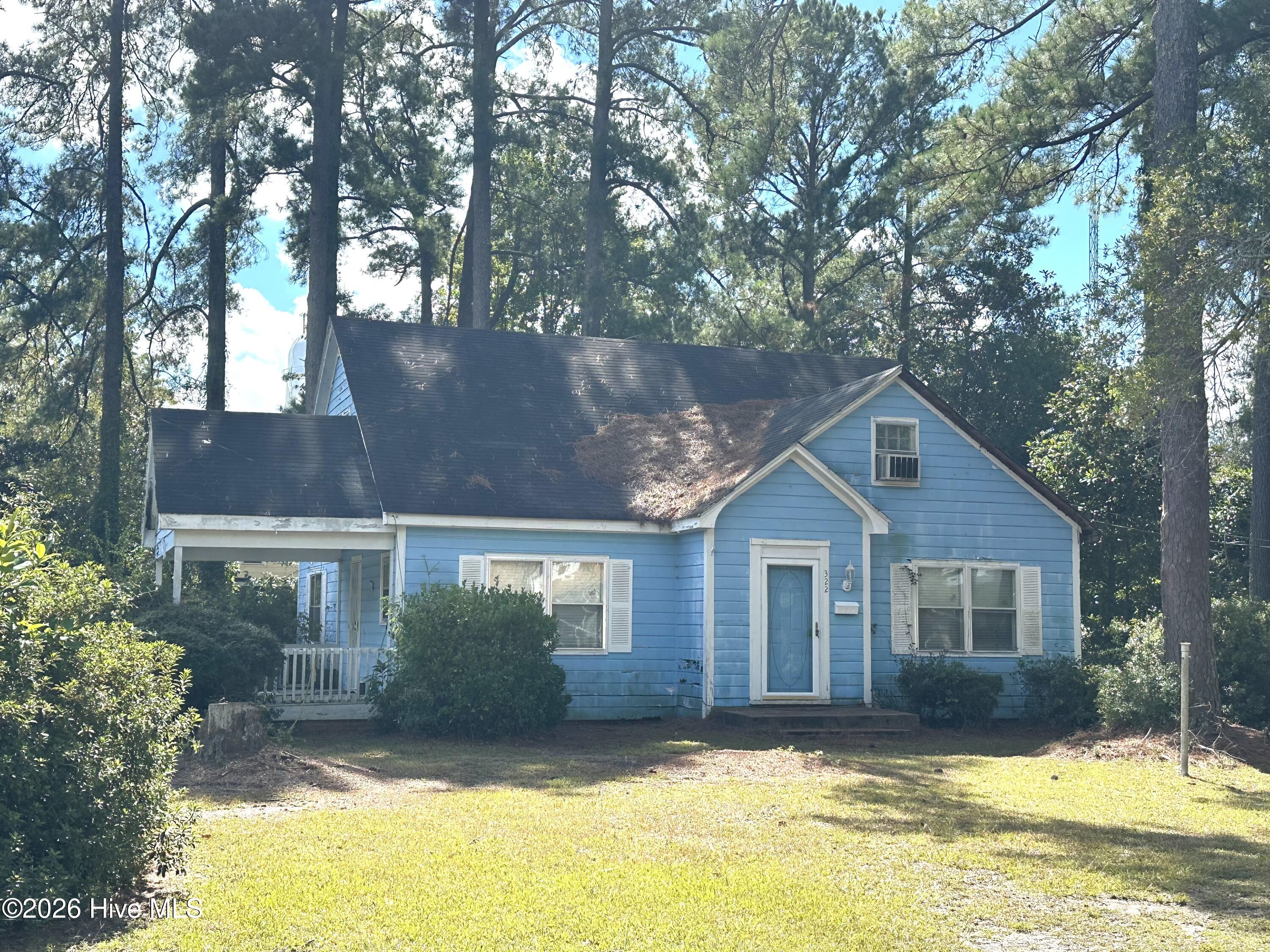 322 E Cavenaugh Street Property Photo 3