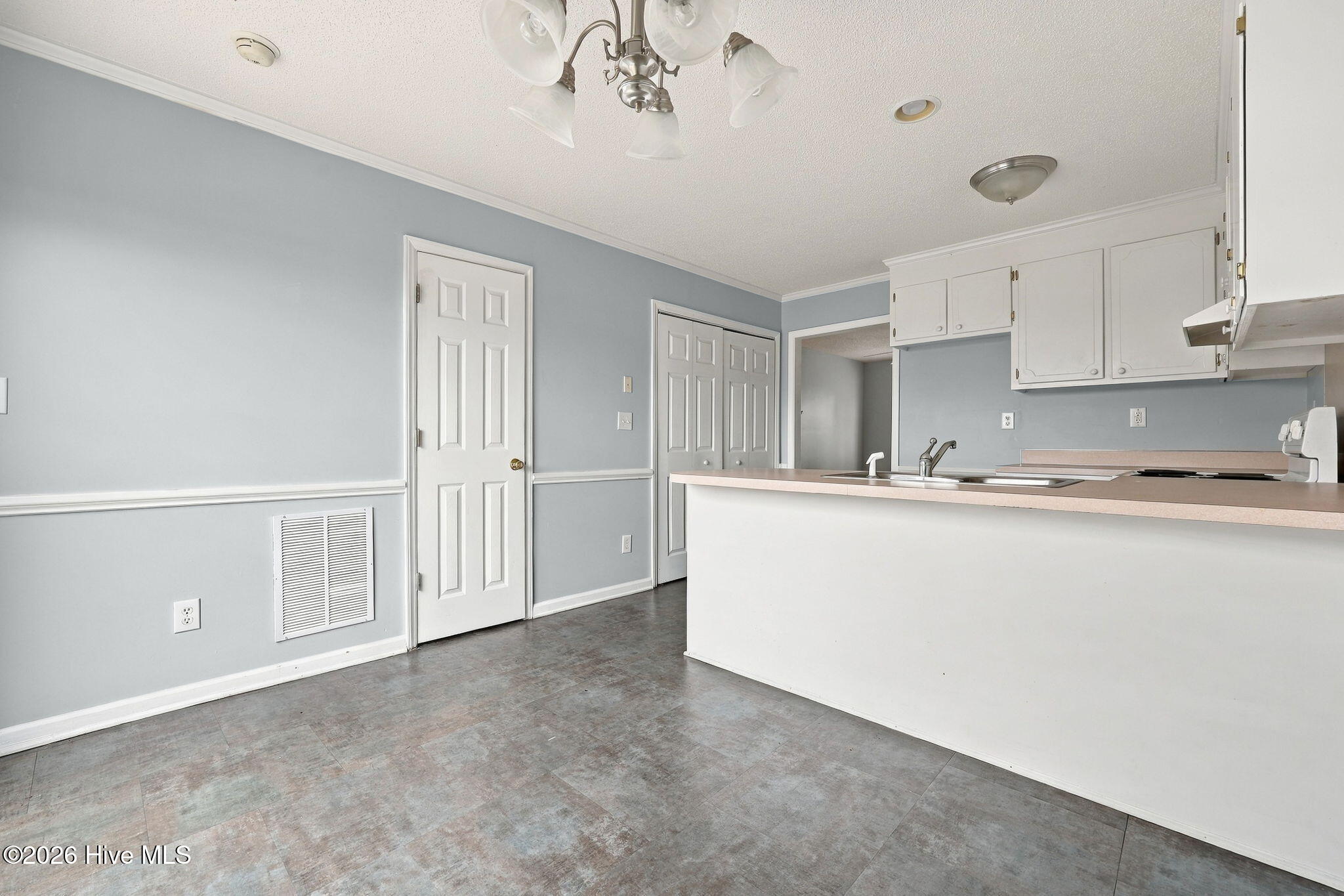 2300 Vineyard Drive Property Photo 19
