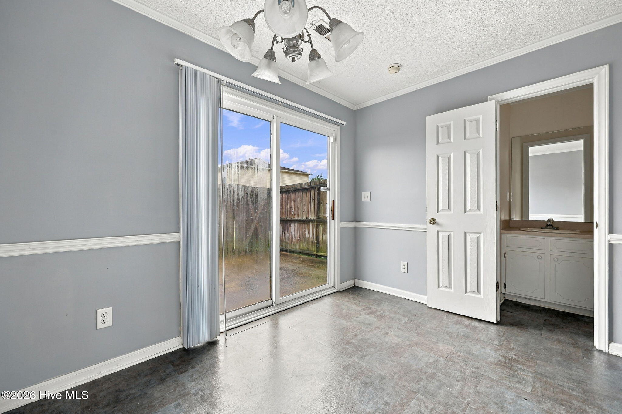 2300 Vineyard Drive Property Photo 20