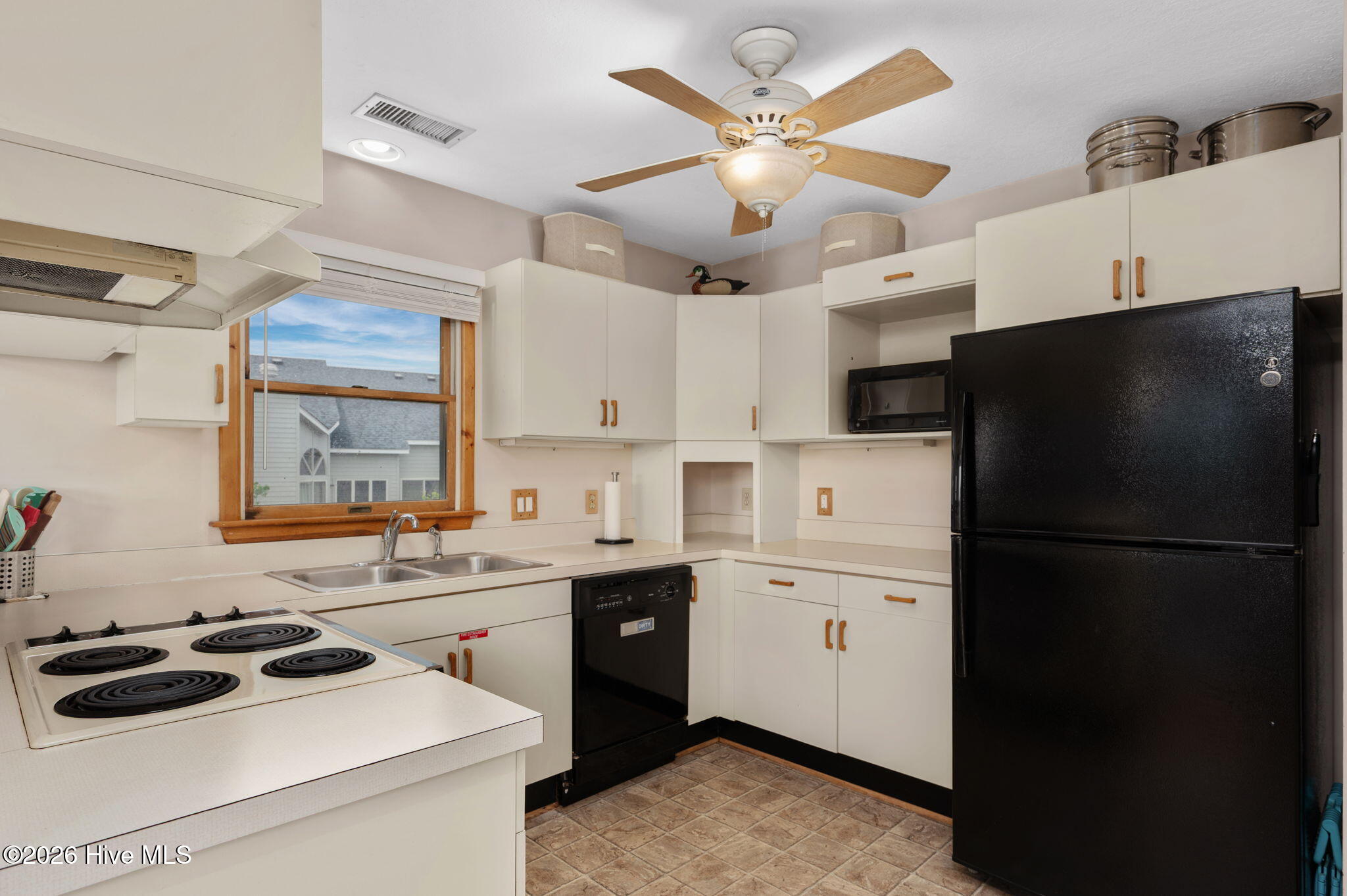 120 Jay Crest Road Property Photo 10