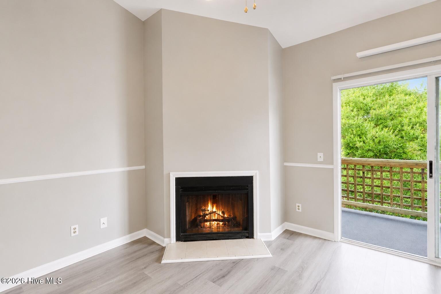 4230 Wilshire Boulevard Apt 306 Property Photo 9