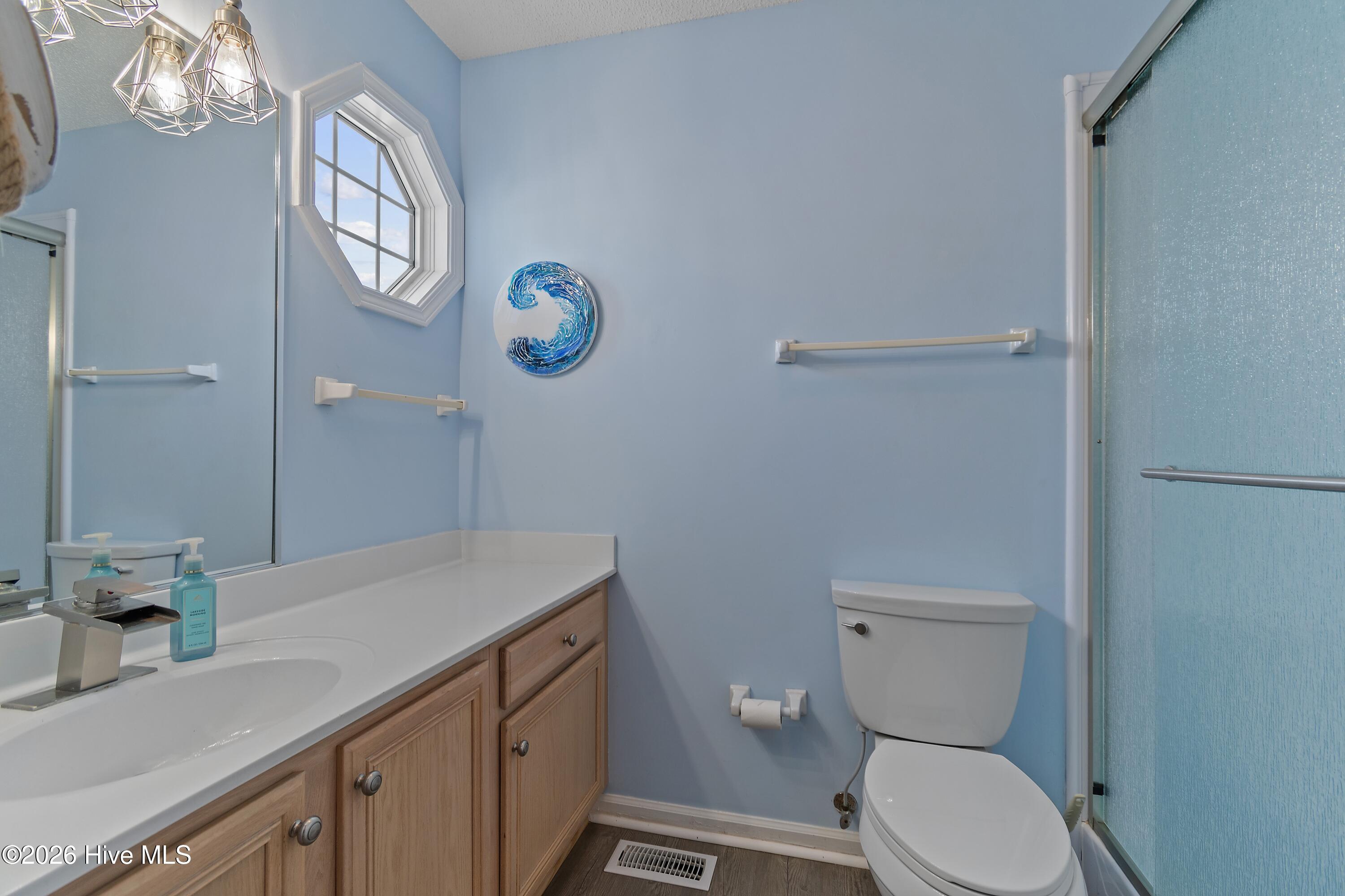 112 W First Street Property Photo 23