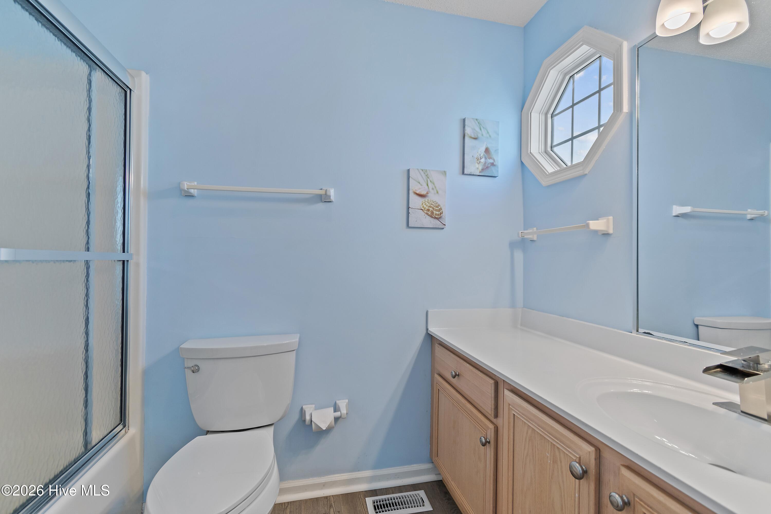 112 W First Street Property Photo 29