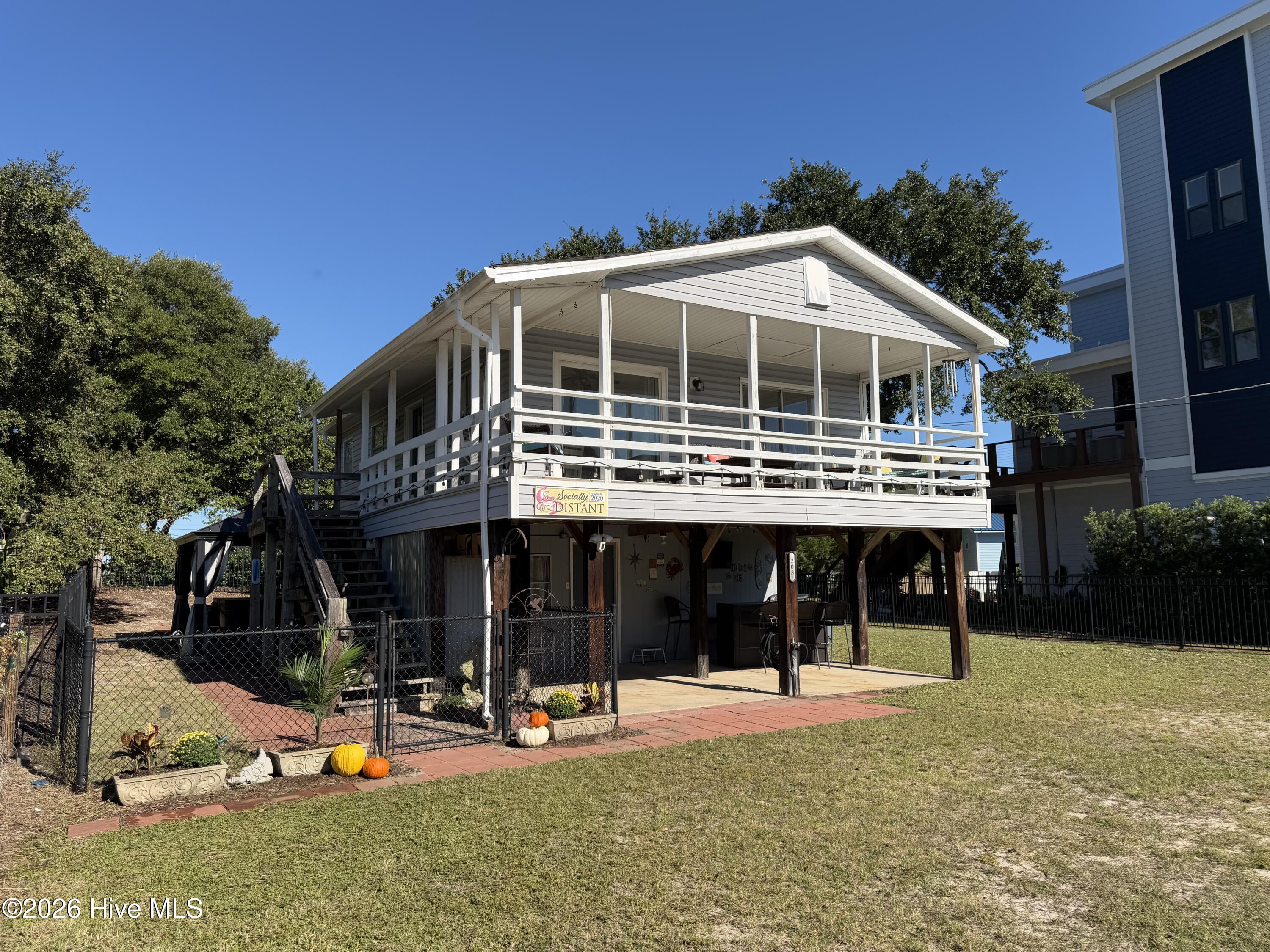 208 Georgia Avenue Property Photo 2