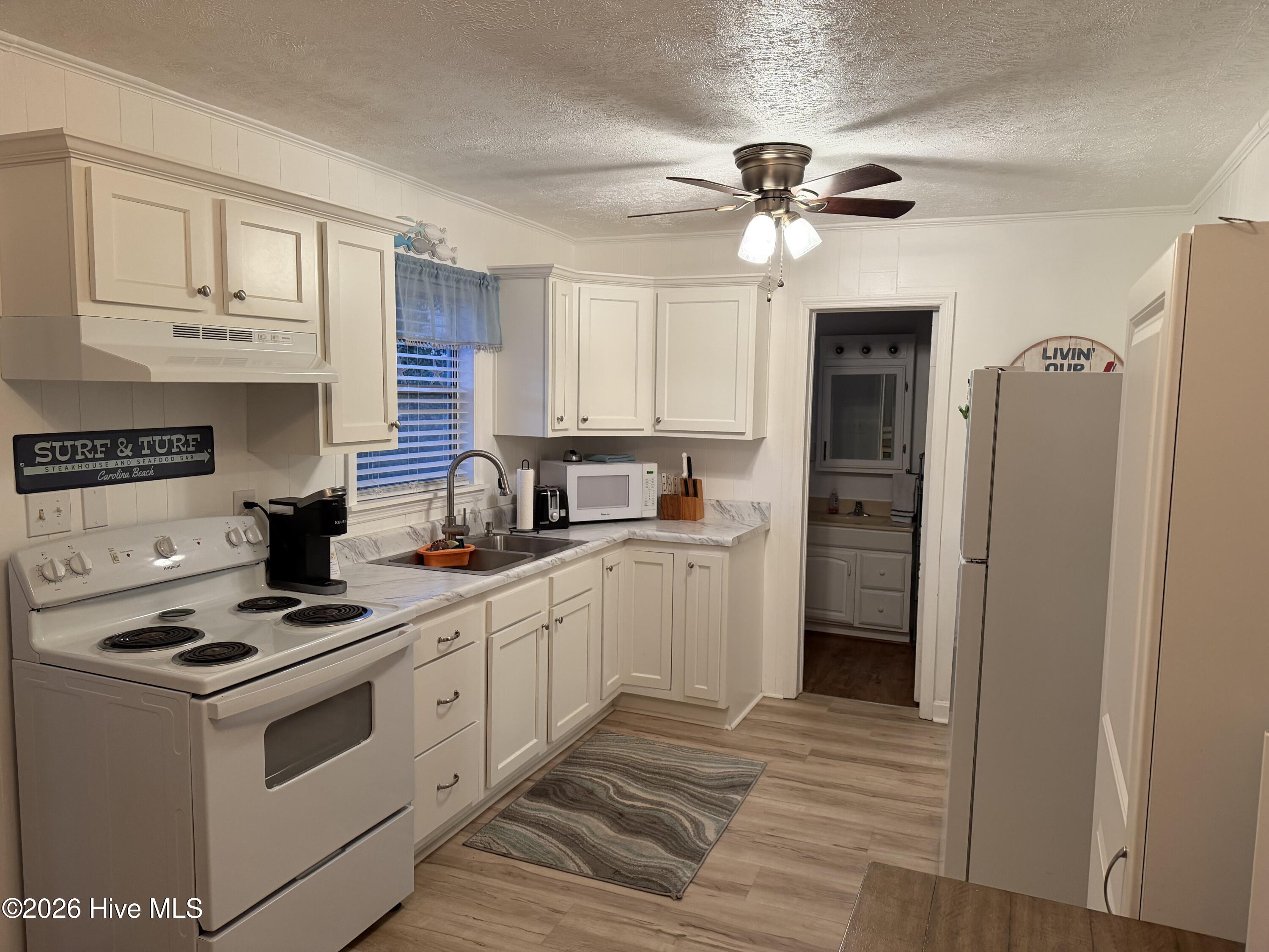 208 Georgia Avenue Property Photo 3