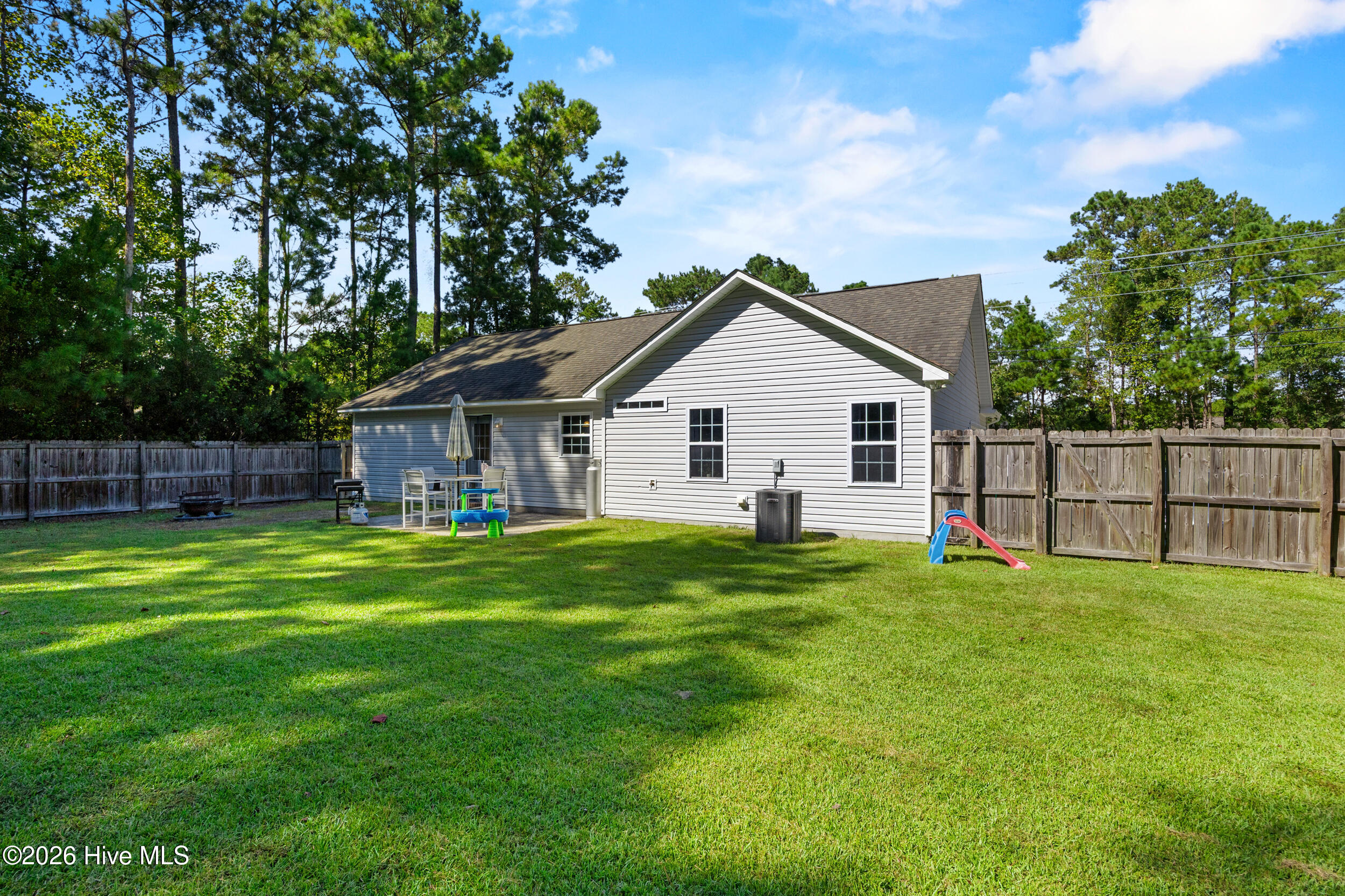 876 Old Folkstone Road Property Photo 30