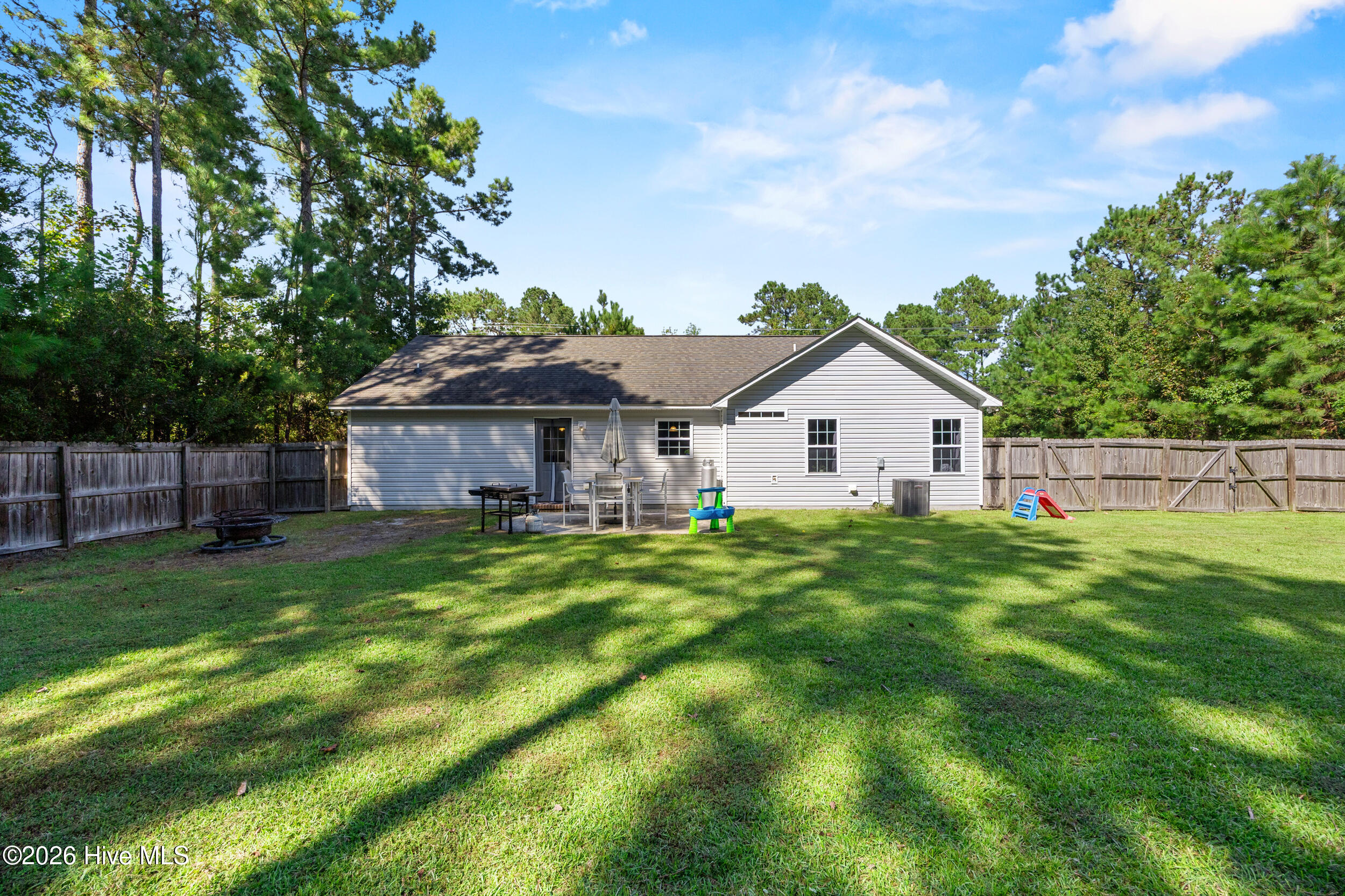 876 Old Folkstone Road Property Photo 31