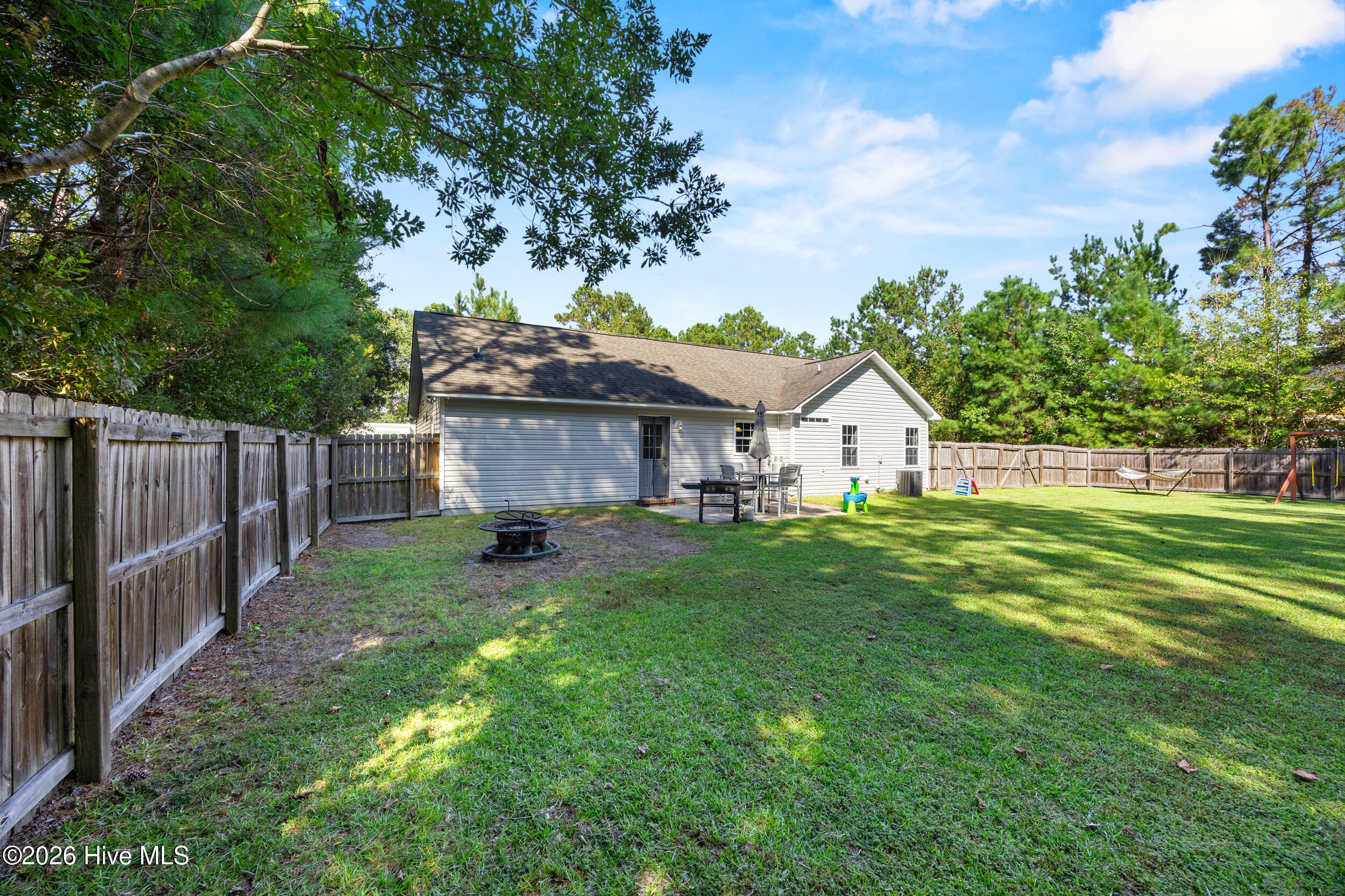 876 Old Folkstone Road Property Photo 32