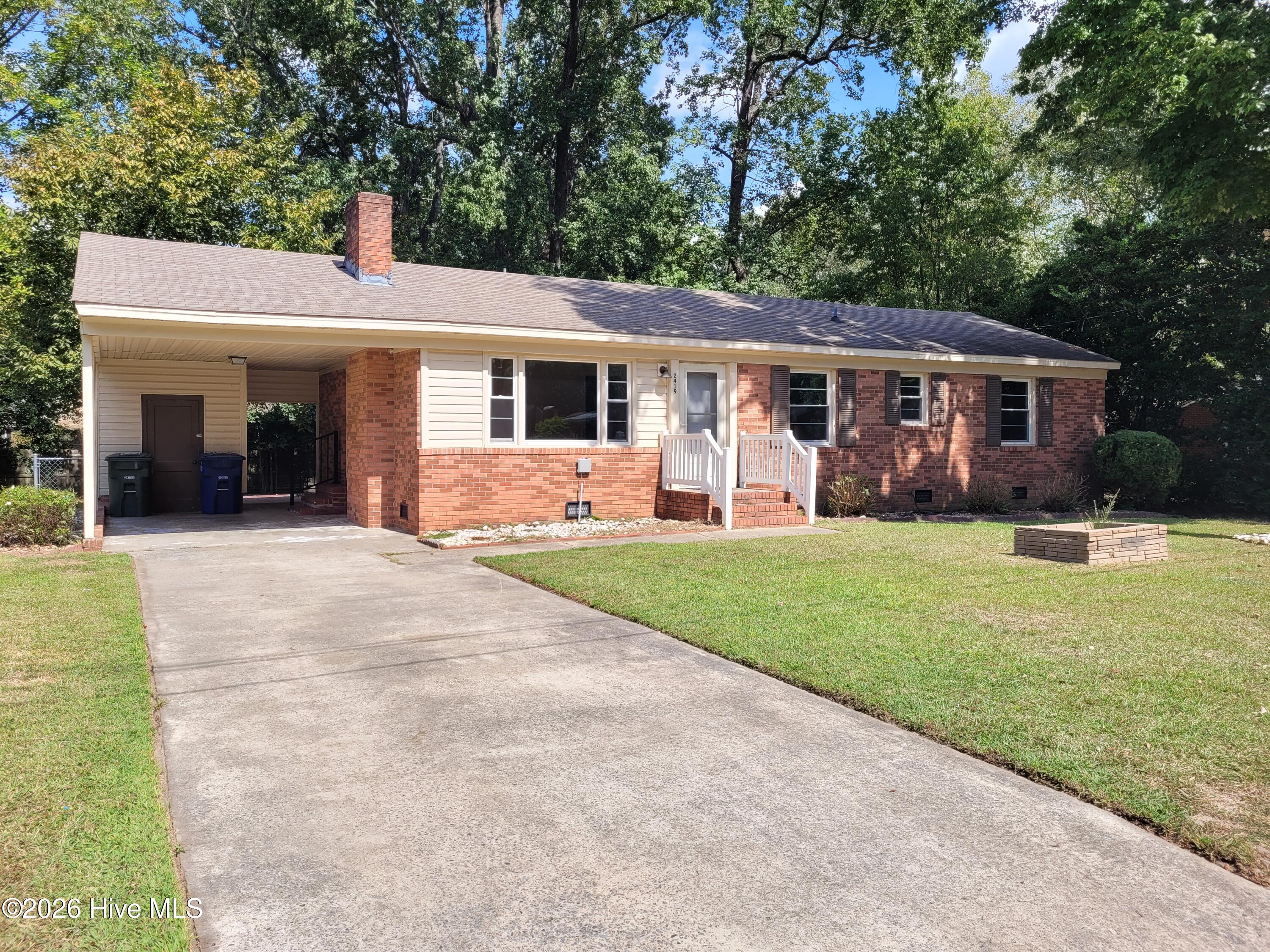 2419 Slay Drive Property Photo 1