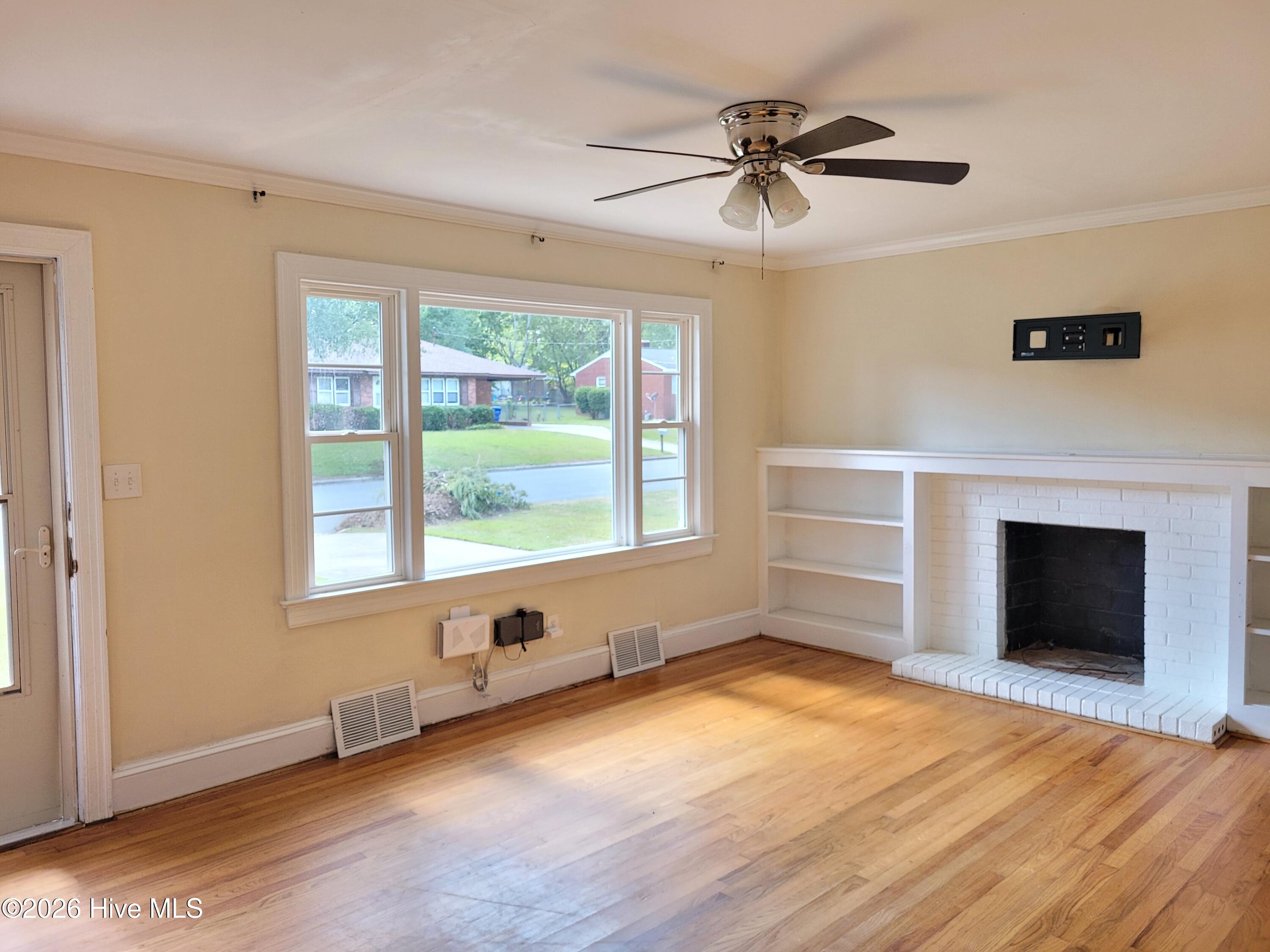 2419 Slay Drive Property Photo 6