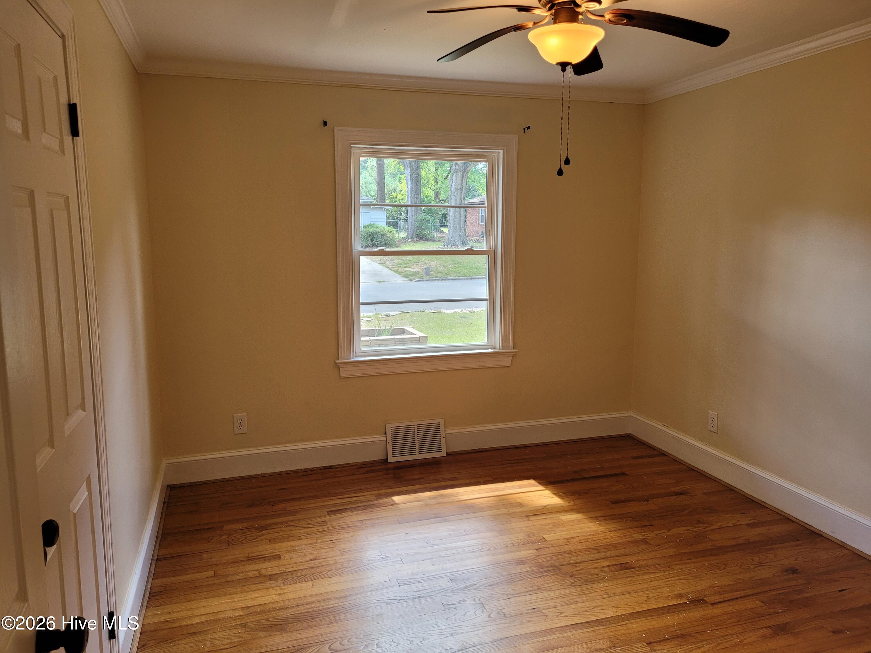 2419 Slay Drive Property Photo 11