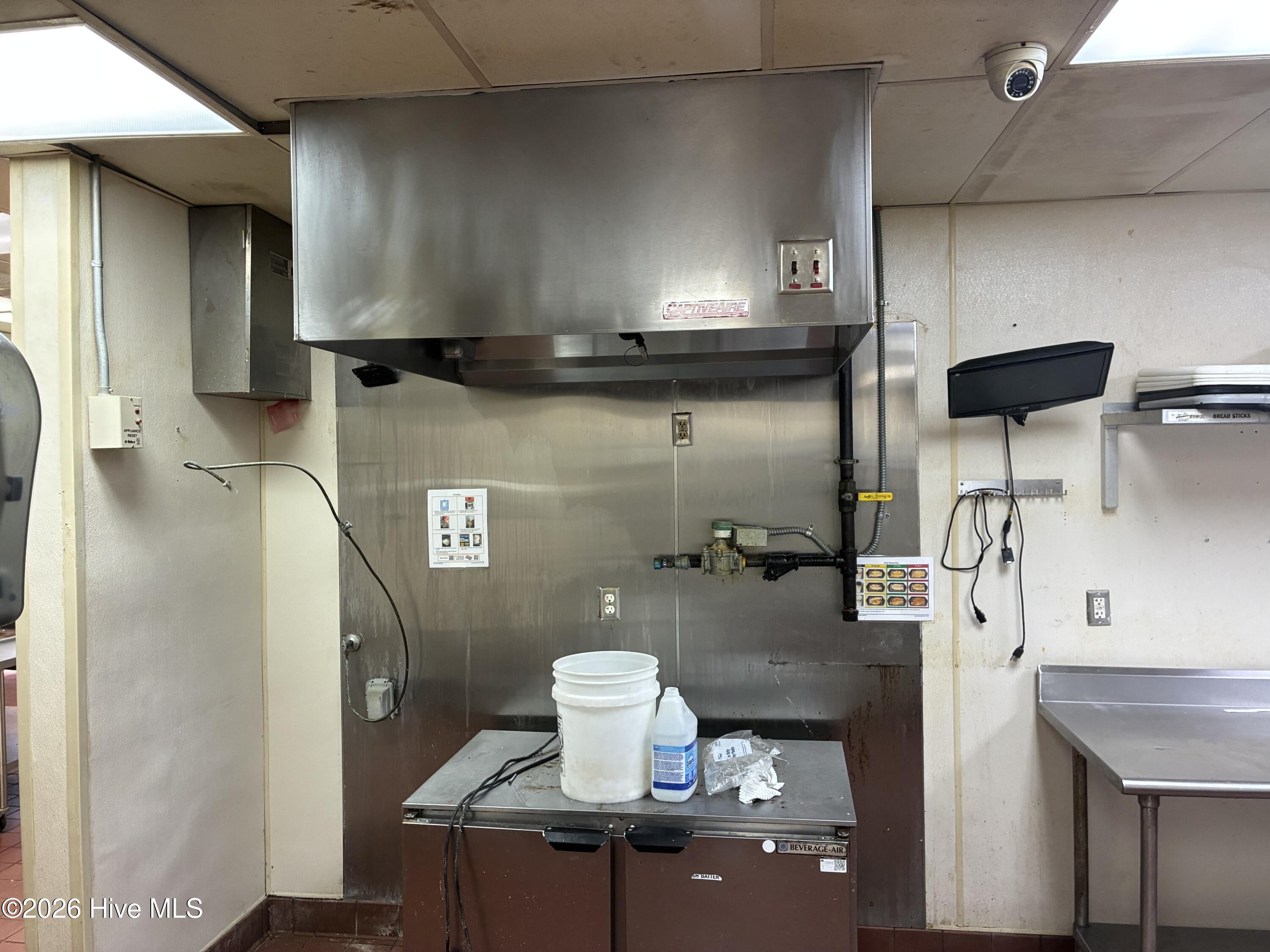 1237 N Road Street Property Photo 17
