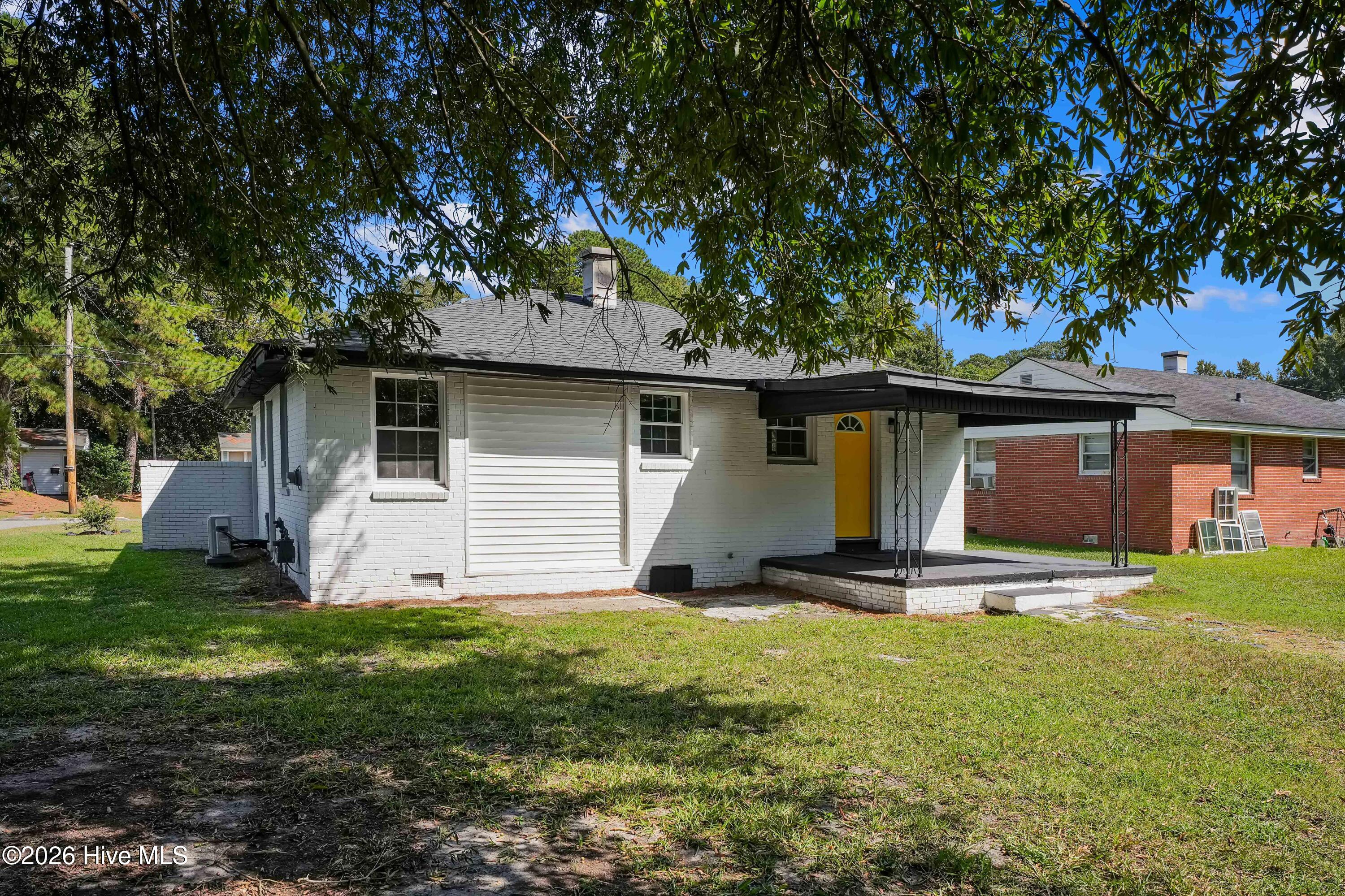 1218 Ferndale Lane Property Photo 8