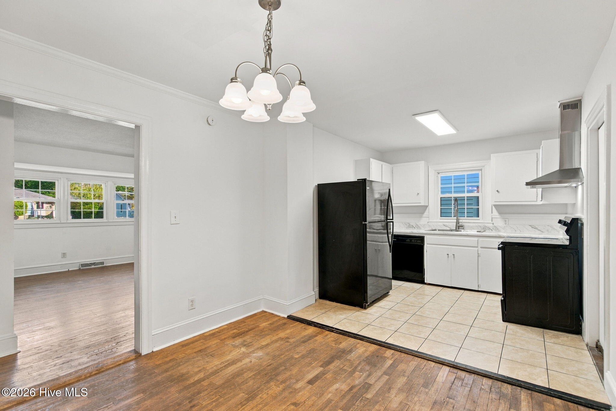 805 Rosemont Avenue Property Photo 14