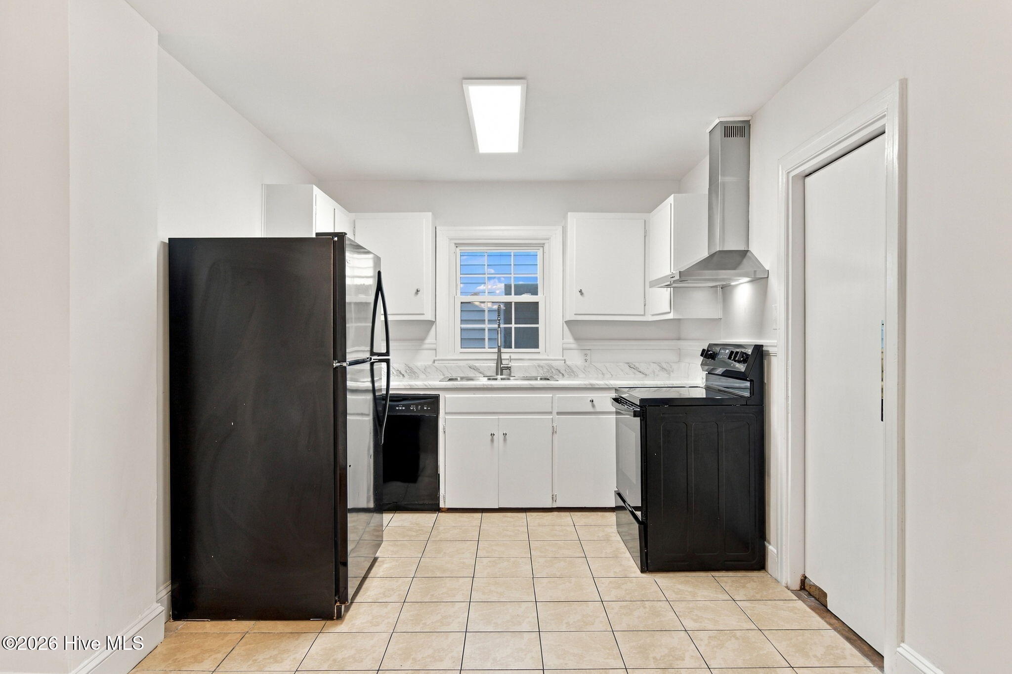 805 Rosemont Avenue Property Photo 15
