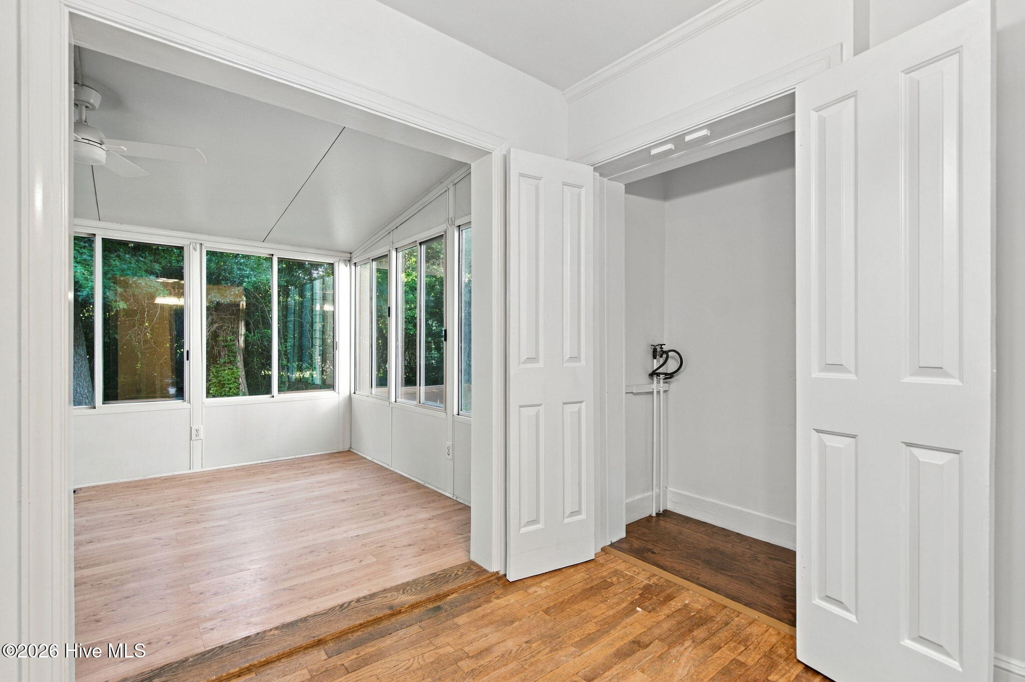 805 Rosemont Avenue Property Photo 21