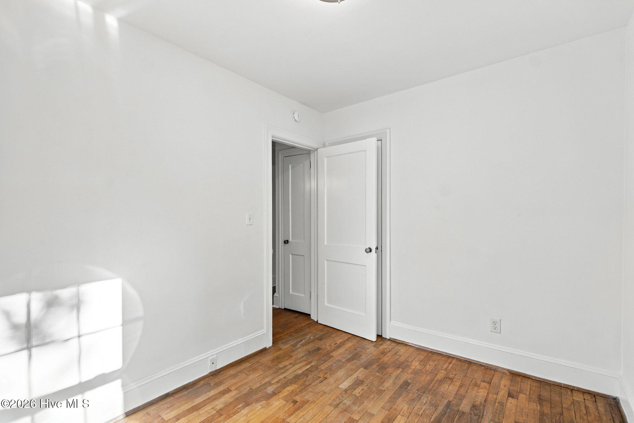805 Rosemont Avenue Property Photo 30