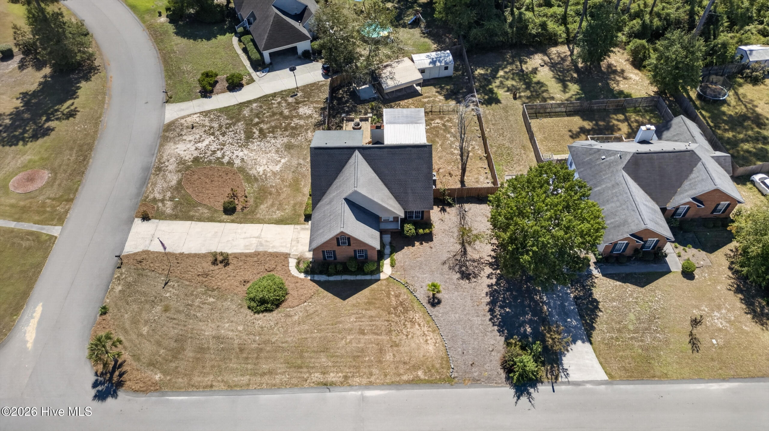3042 Maplewood Drive Property Photo 5