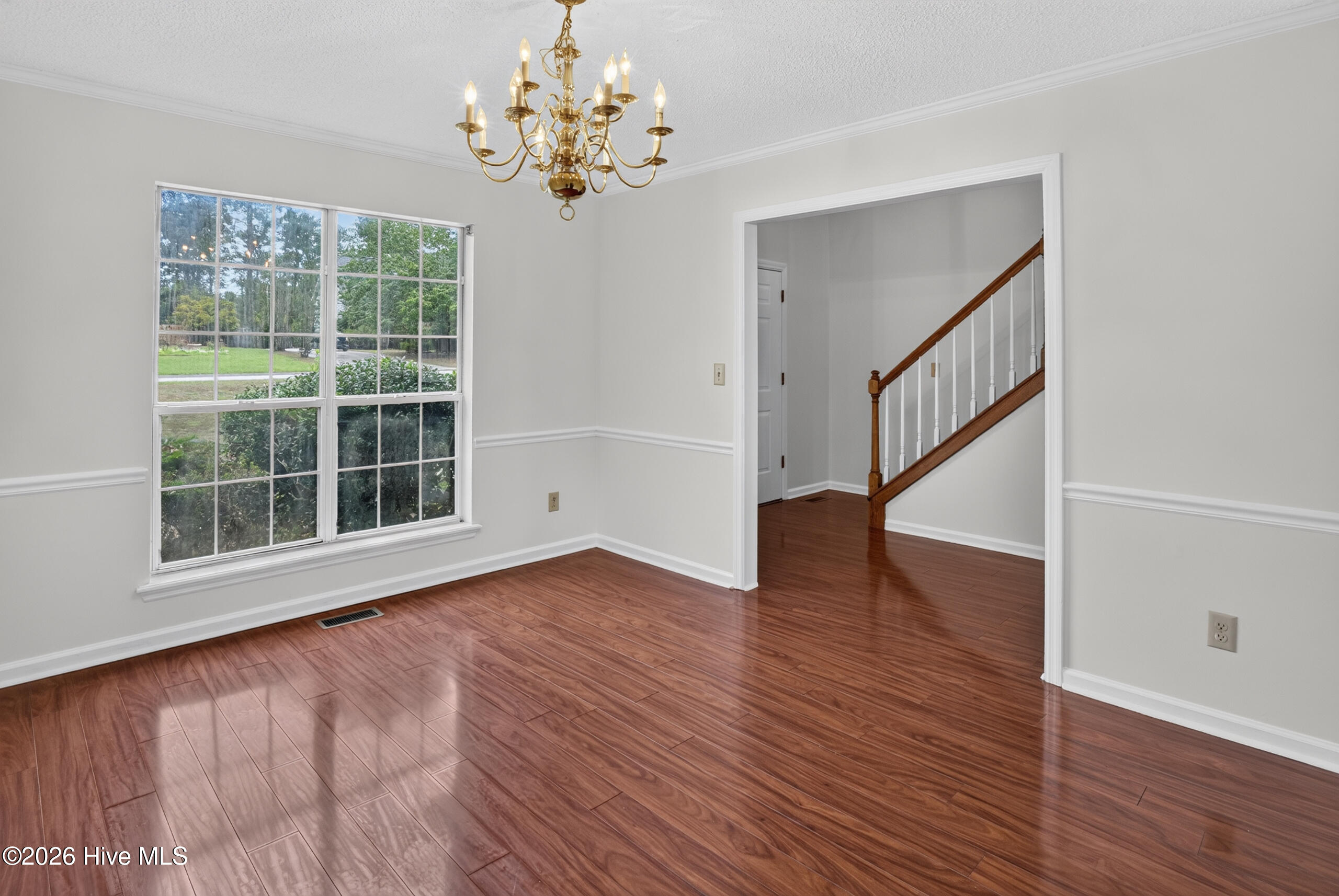 3042 Maplewood Drive Property Photo 10