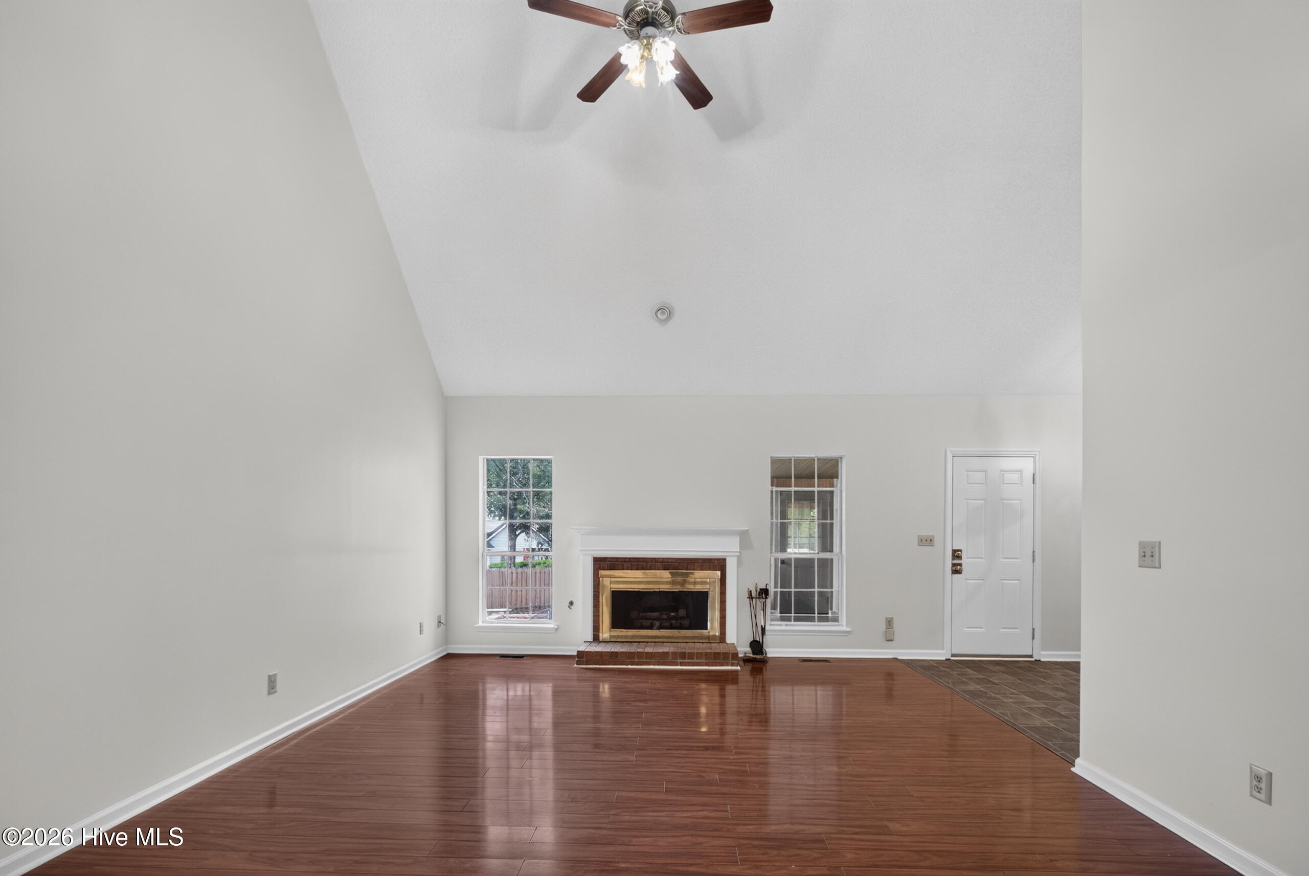 3042 Maplewood Drive Property Photo 17