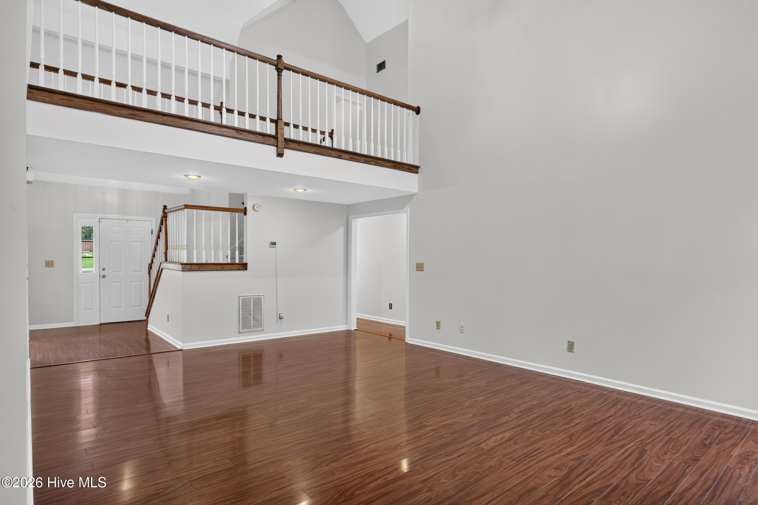 3042 Maplewood Drive Property Photo 20
