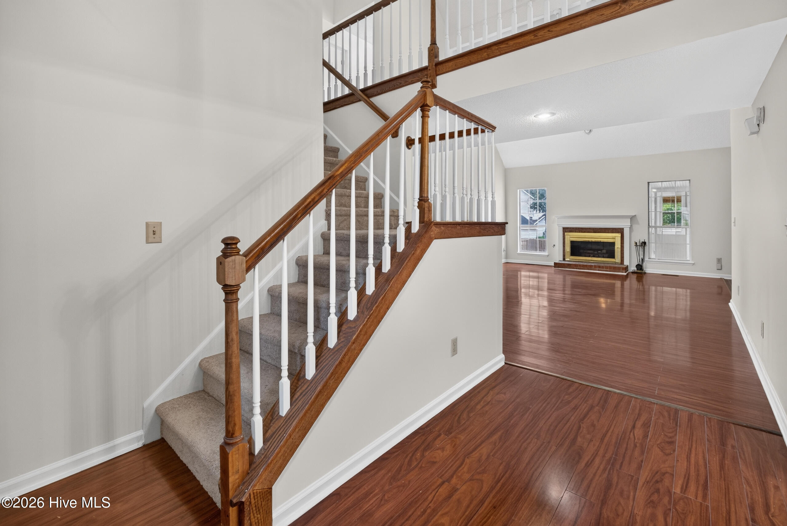 3042 Maplewood Drive Property Photo 27