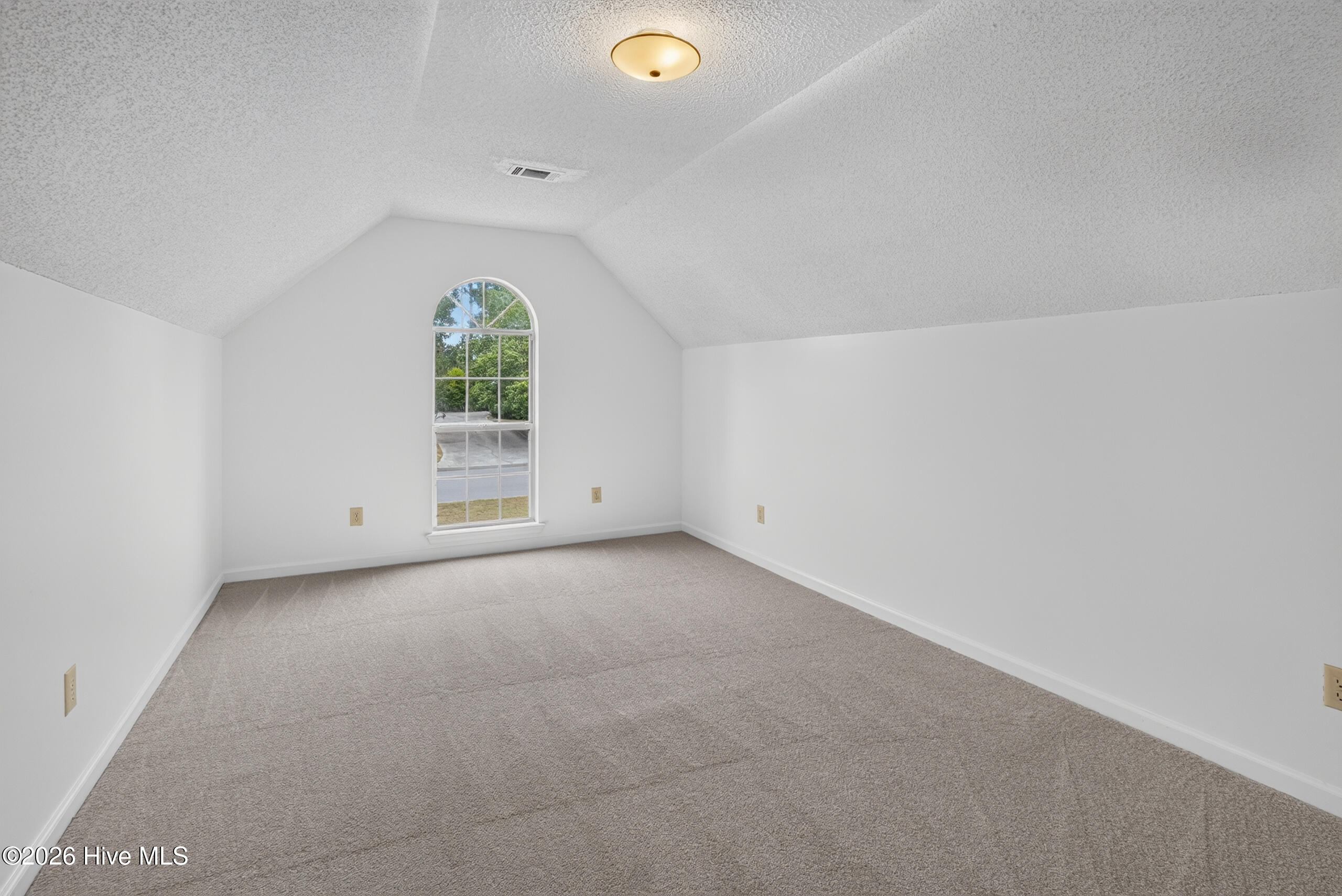 3042 Maplewood Drive Property Photo 28