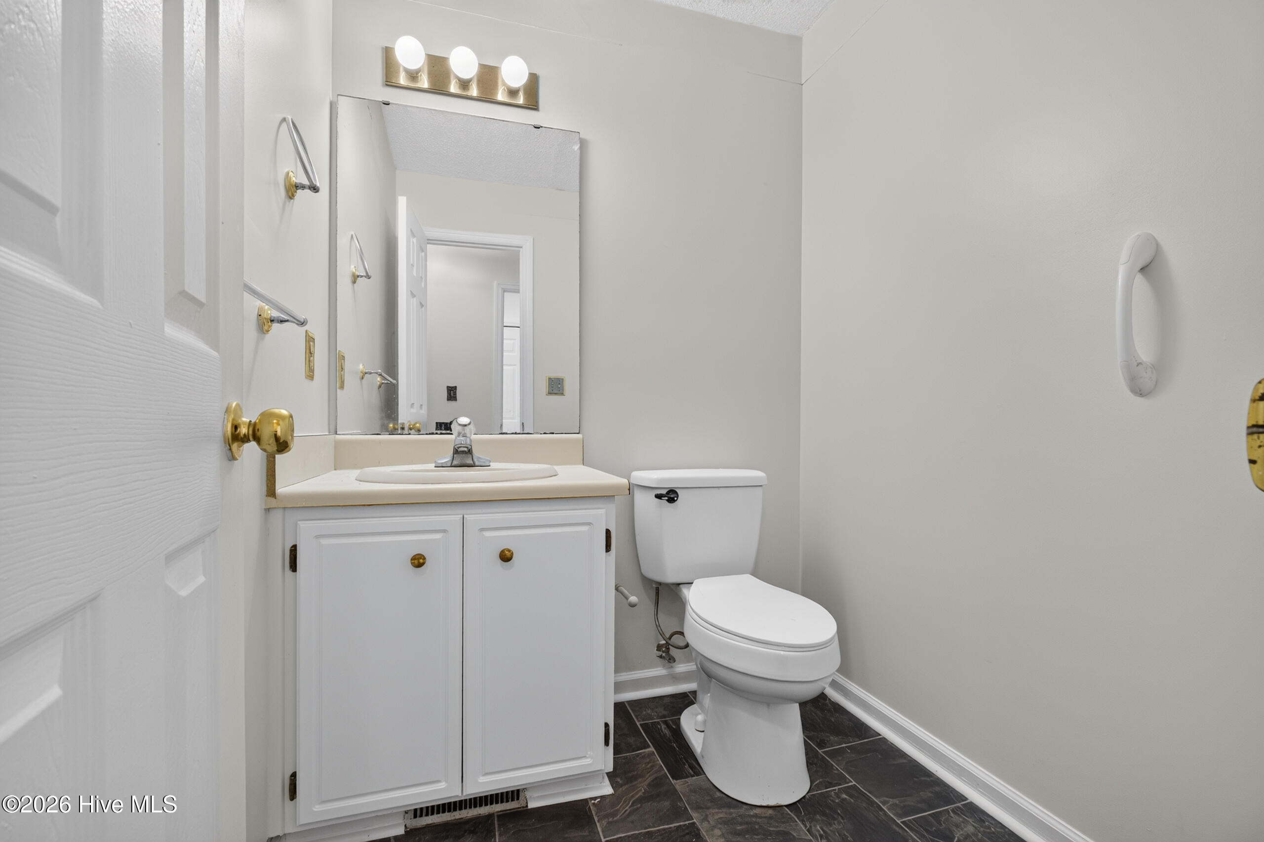 3042 Maplewood Drive Property Photo 39