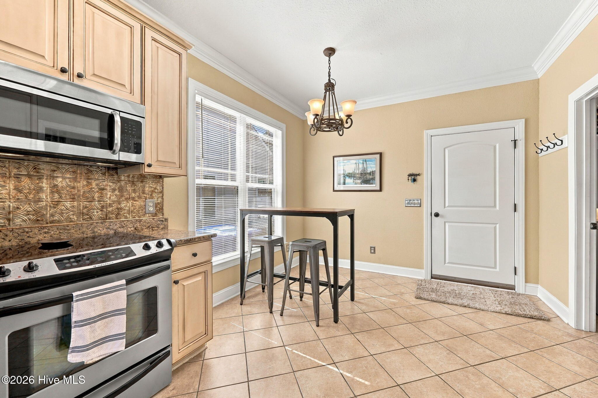 2116 Tulls Cove Road Property Photo 17