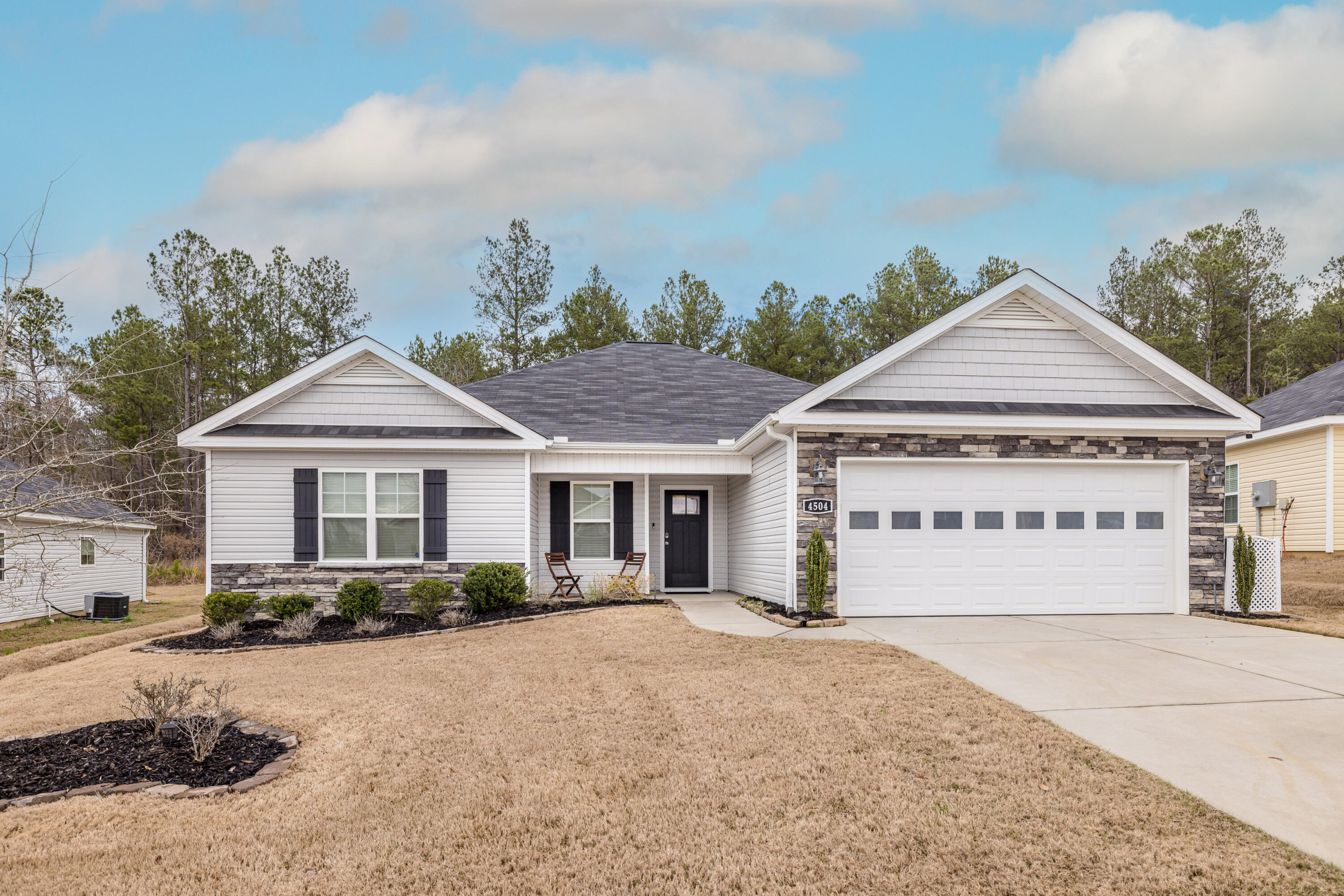 4504 Raleigh Drive Property Photo 4