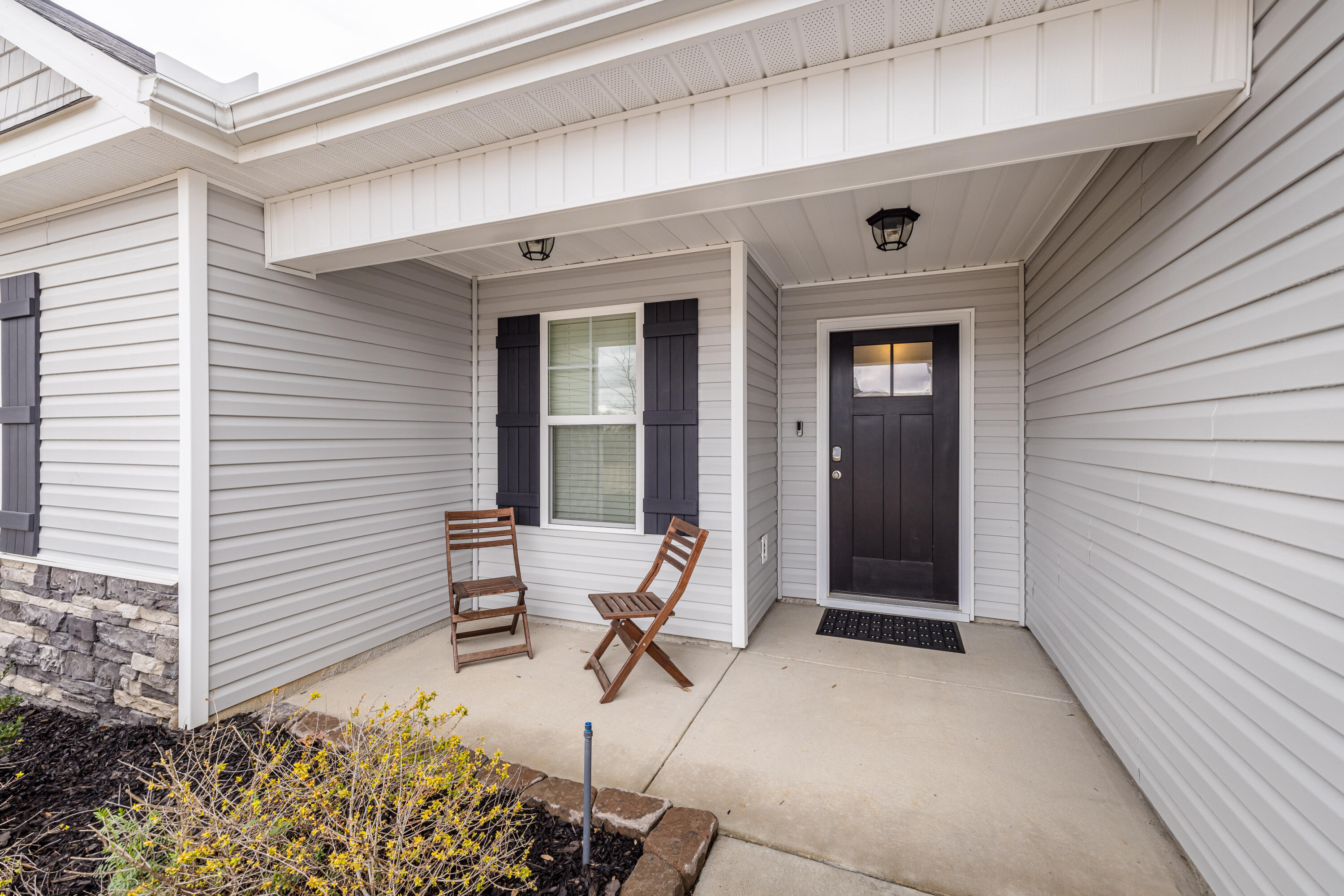 4504 Raleigh Drive Property Photo 5