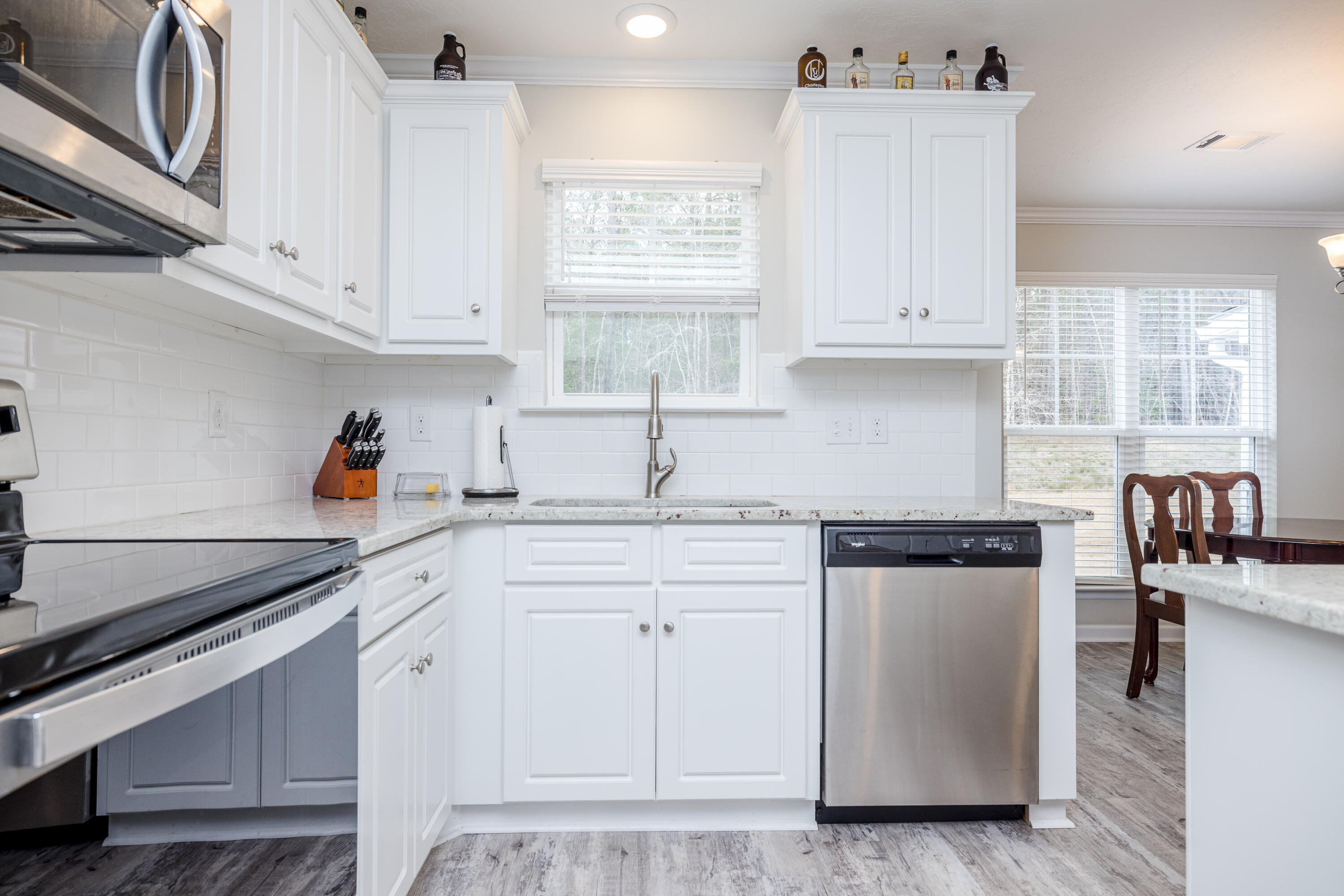 4504 Raleigh Drive Property Photo 16