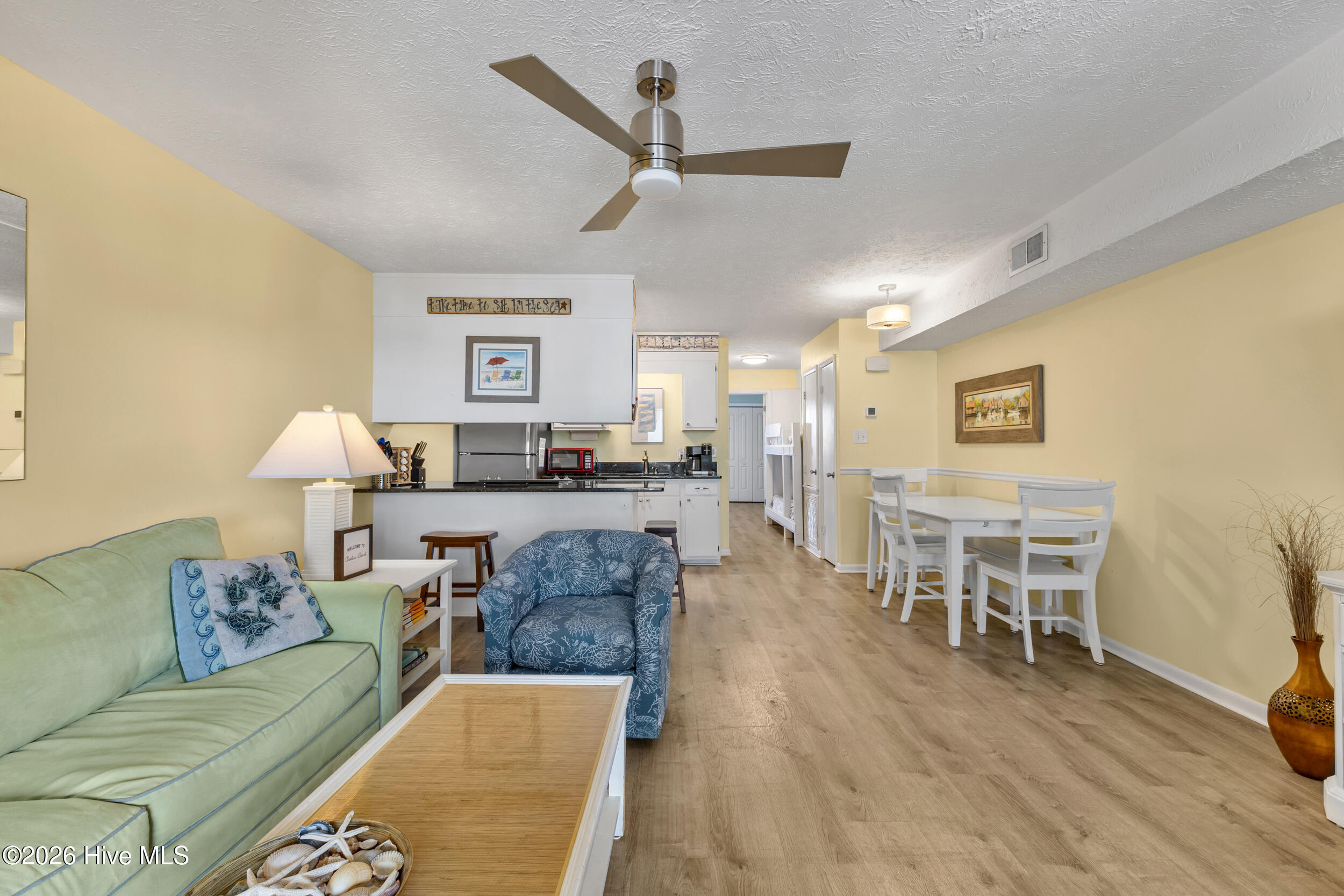 408 Carolina Beach Avenue S A2 Property Photo 5