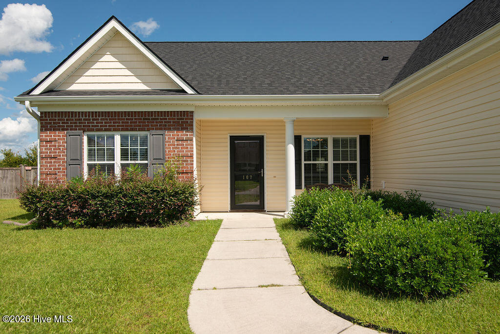 107 Turquoise Drive Property Photo 2